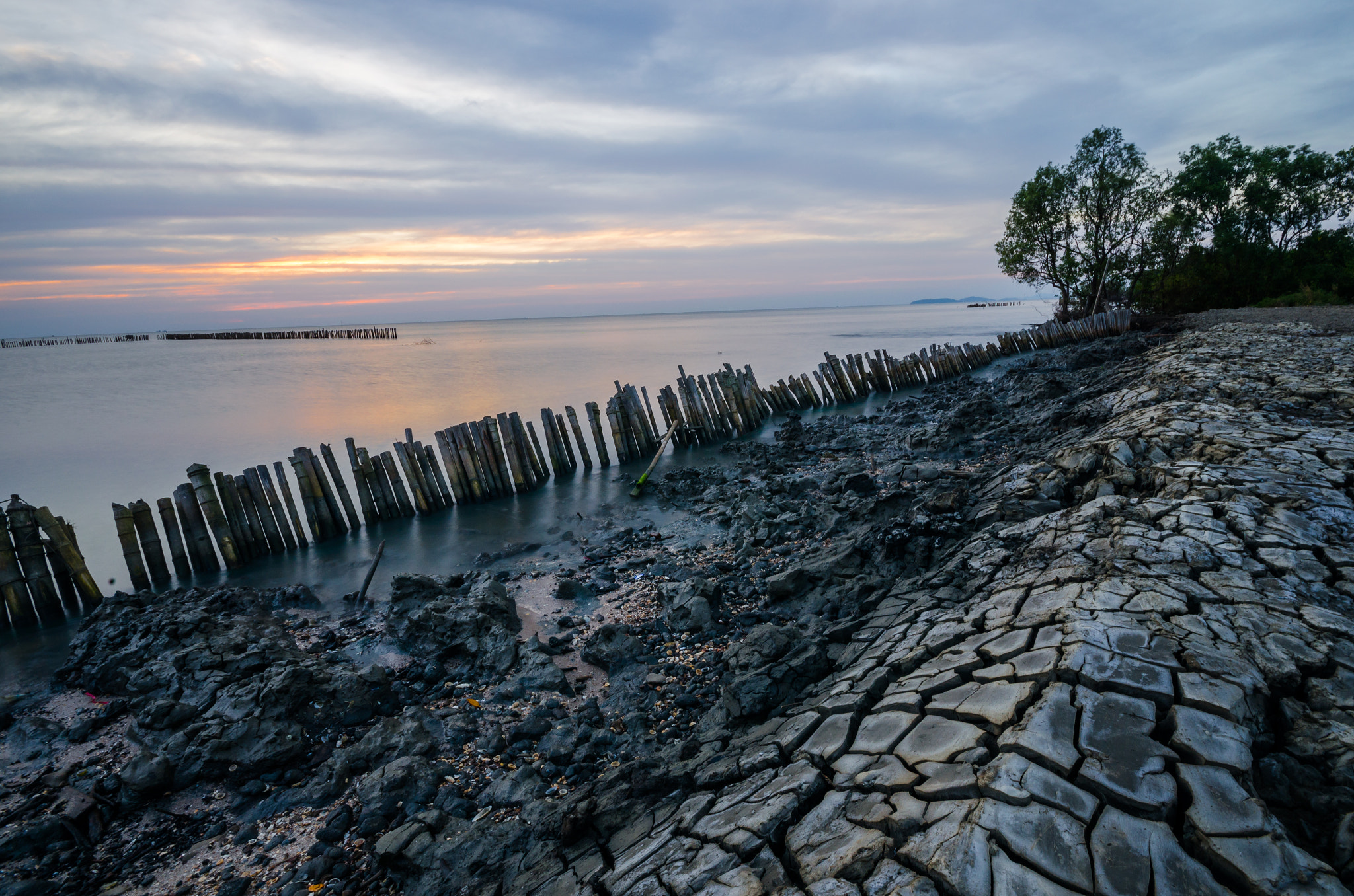 Sigma 10-20mm F4-5.6 EX DC HSM sample photo. Rural sunset photography
