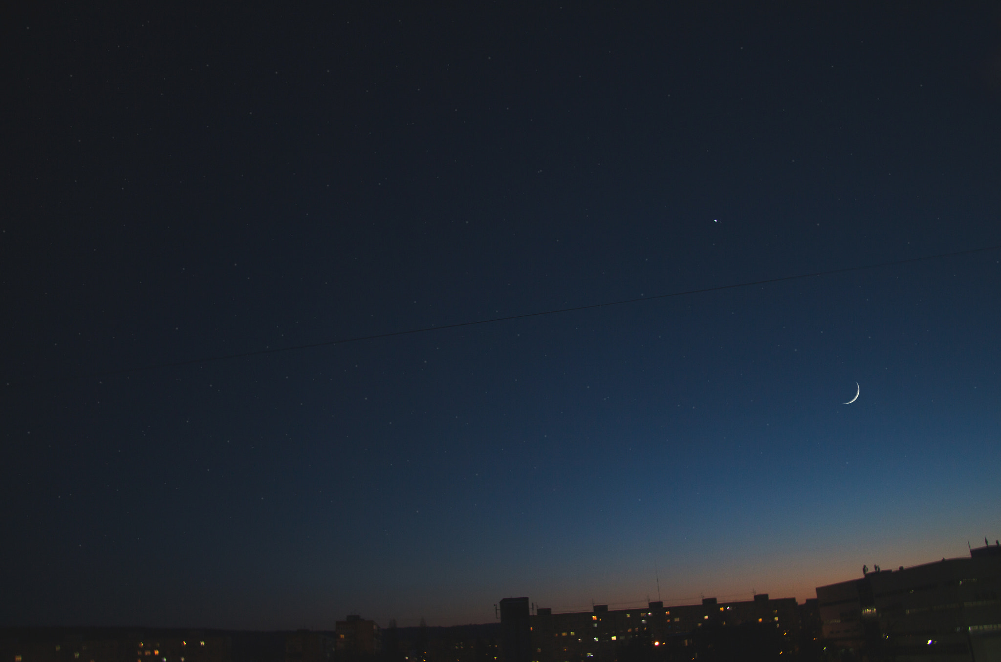 Canon EF-S 17-85mm F4-5.6 IS USM sample photo. Evening photography
