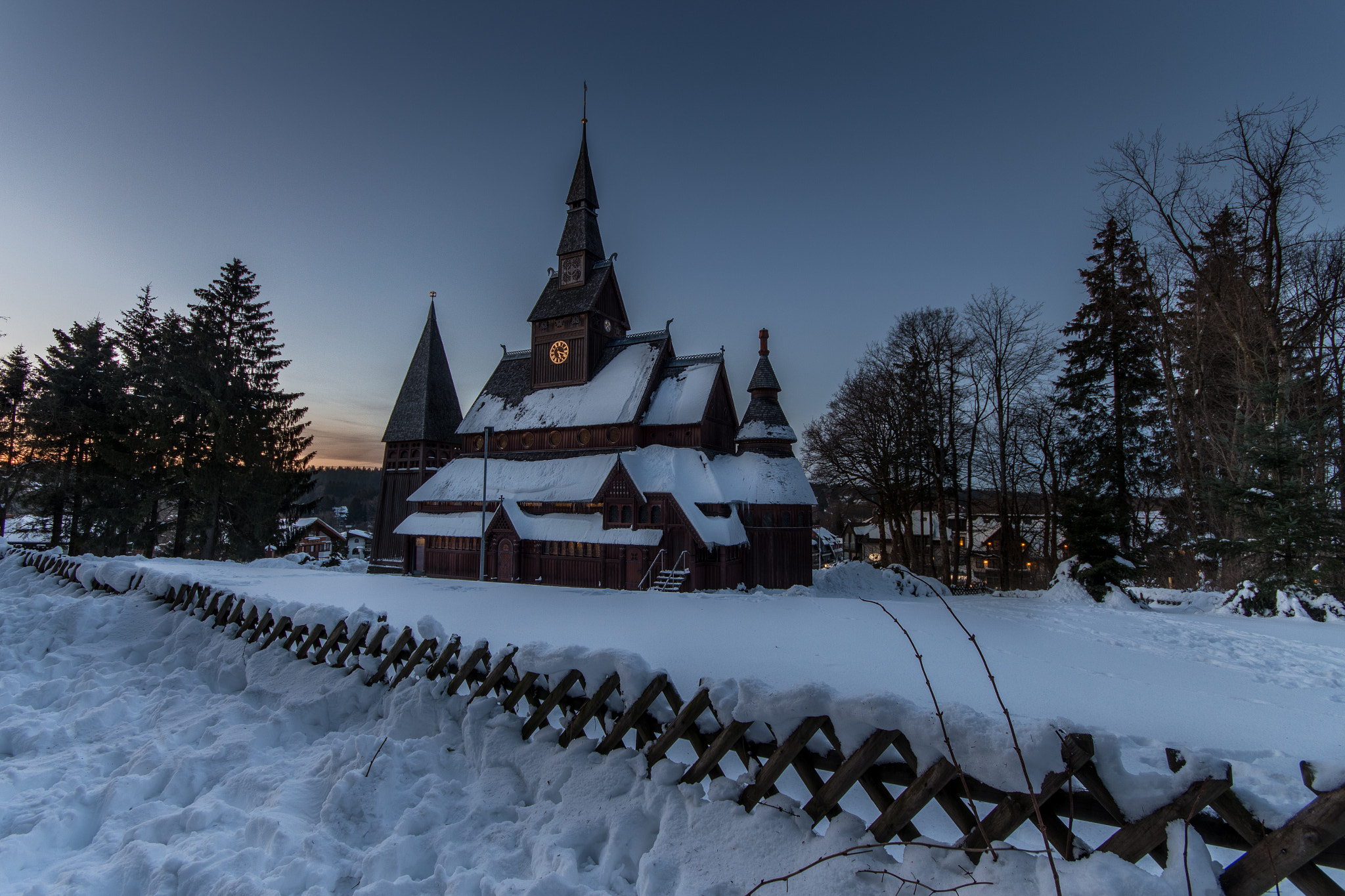 Canon EOS 650D (EOS Rebel T4i / EOS Kiss X6i) + Sigma 10-20mm F4-5.6 EX DC HSM sample photo. Stabkirche in hahnenklee photography