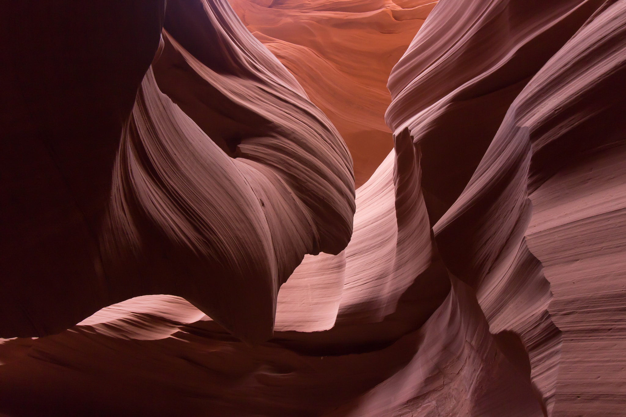 Canon EOS 600D (Rebel EOS T3i / EOS Kiss X5) + Canon EF-S 10-18mm F4.5–5.6 IS STM sample photo. Antelope canyon united states () photography