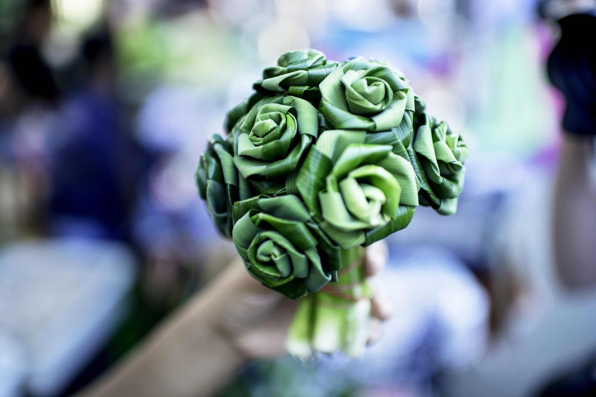Nikon D800 + Nikon AF-S Nikkor 35mm F1.4G sample photo. Leaf bouquet photography
