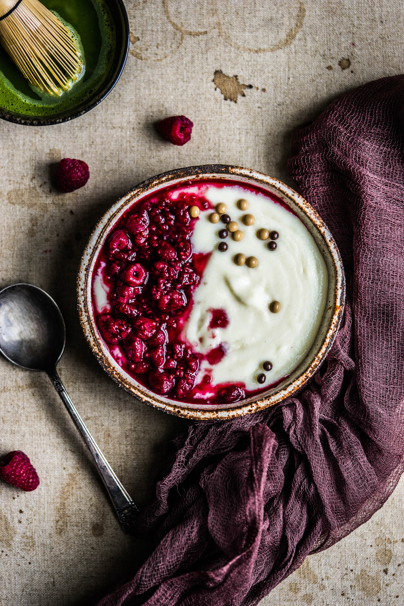 Sony a7 + Sony FE 90mm F2.8 Macro G OSS sample photo. Semolina porridge with raspberry compote photography