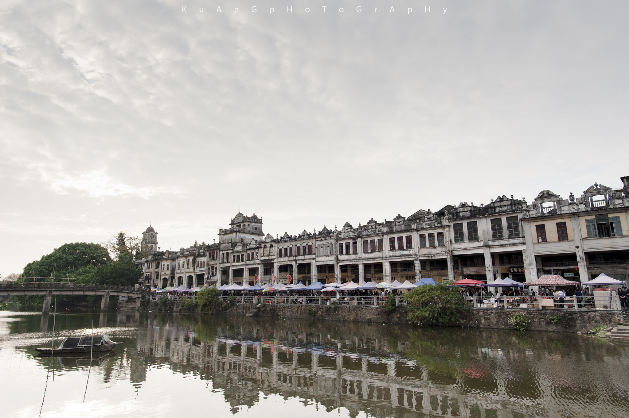 Nikon D700 + Nikon AF-S Nikkor 20mm F1.8G ED sample photo. 赤坎 photography