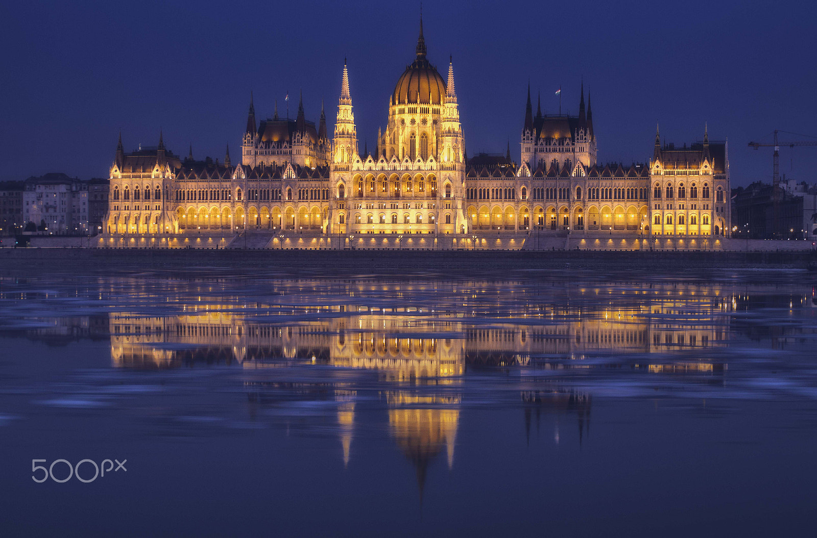 Canon EOS 7D + Sigma 24-70mm F2.8 EX DG Macro sample photo. Blue danube photography