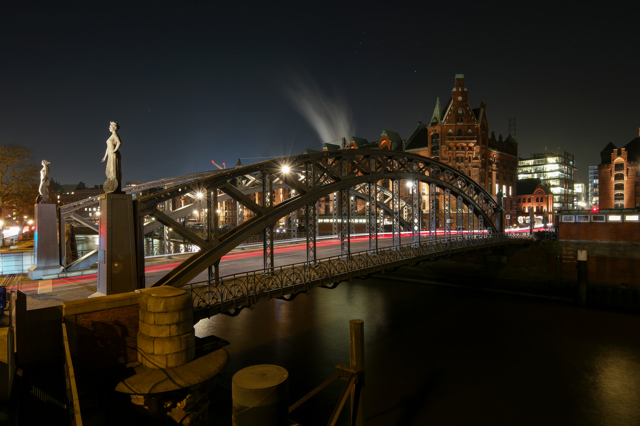 Samsung NX 12-24mm F4-5.6 ED sample photo. Hamburg speicherstadt photography