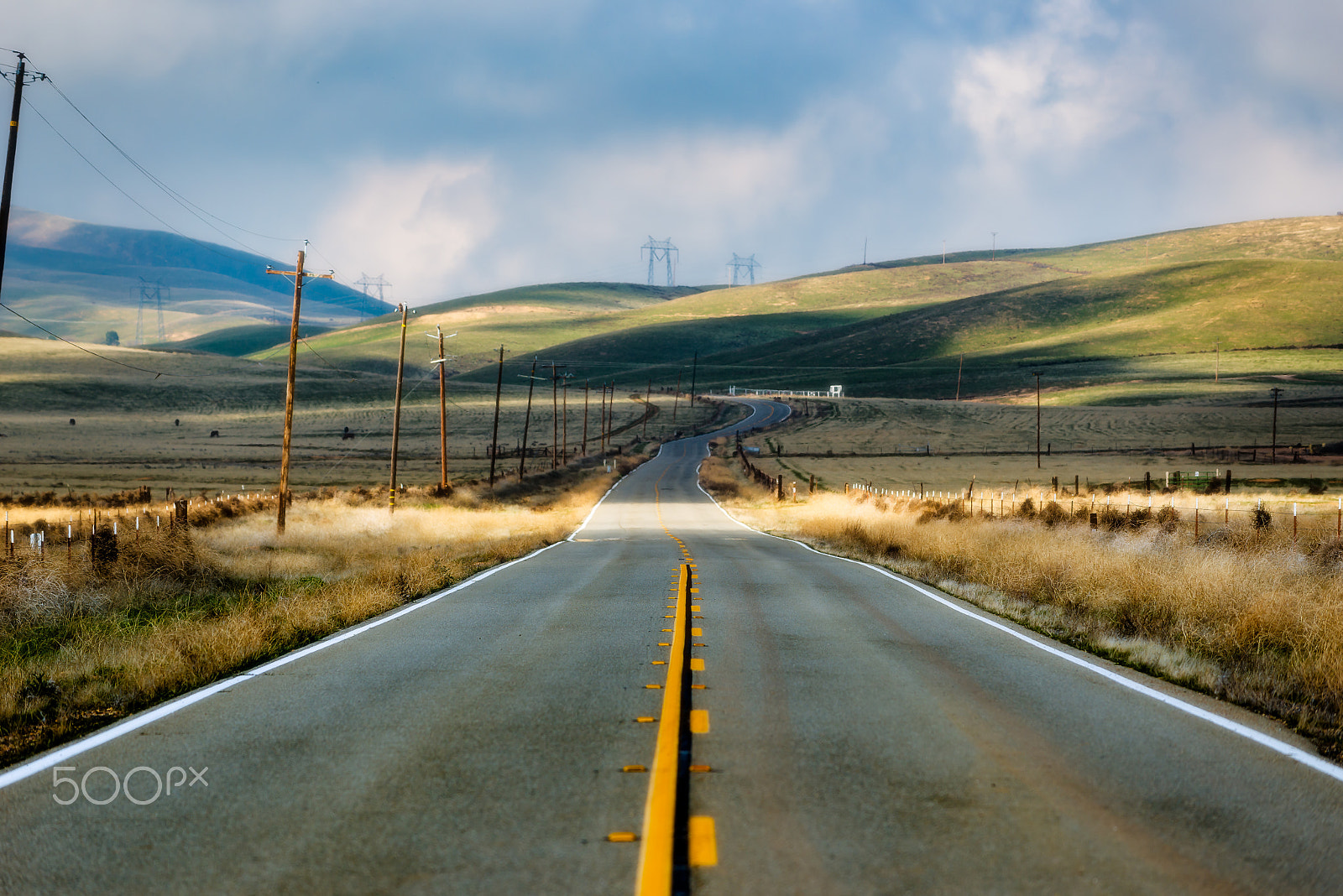 Nikon AF-S Nikkor 70-200mm F4G ED VR sample photo. Soda lake bound photography