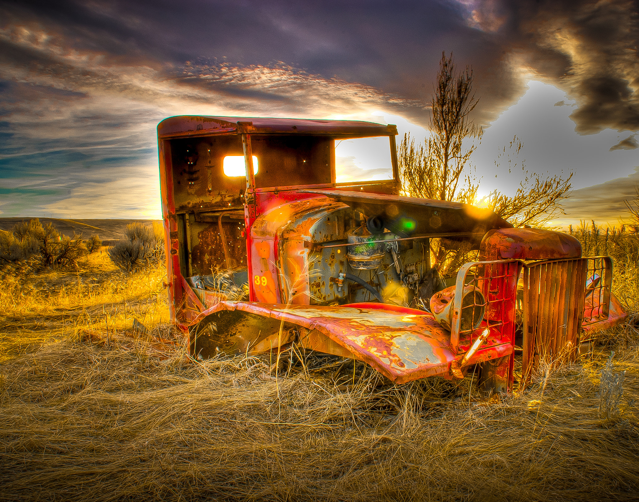 Pentax K100D Super sample photo. Old vehicle photography