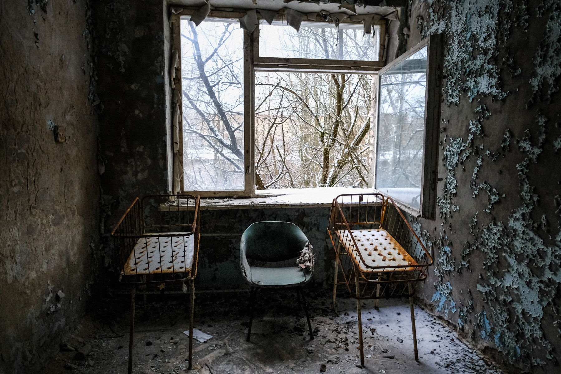 Fujifilm XF 14mm F2.8 R sample photo. Pripyat hospital photography