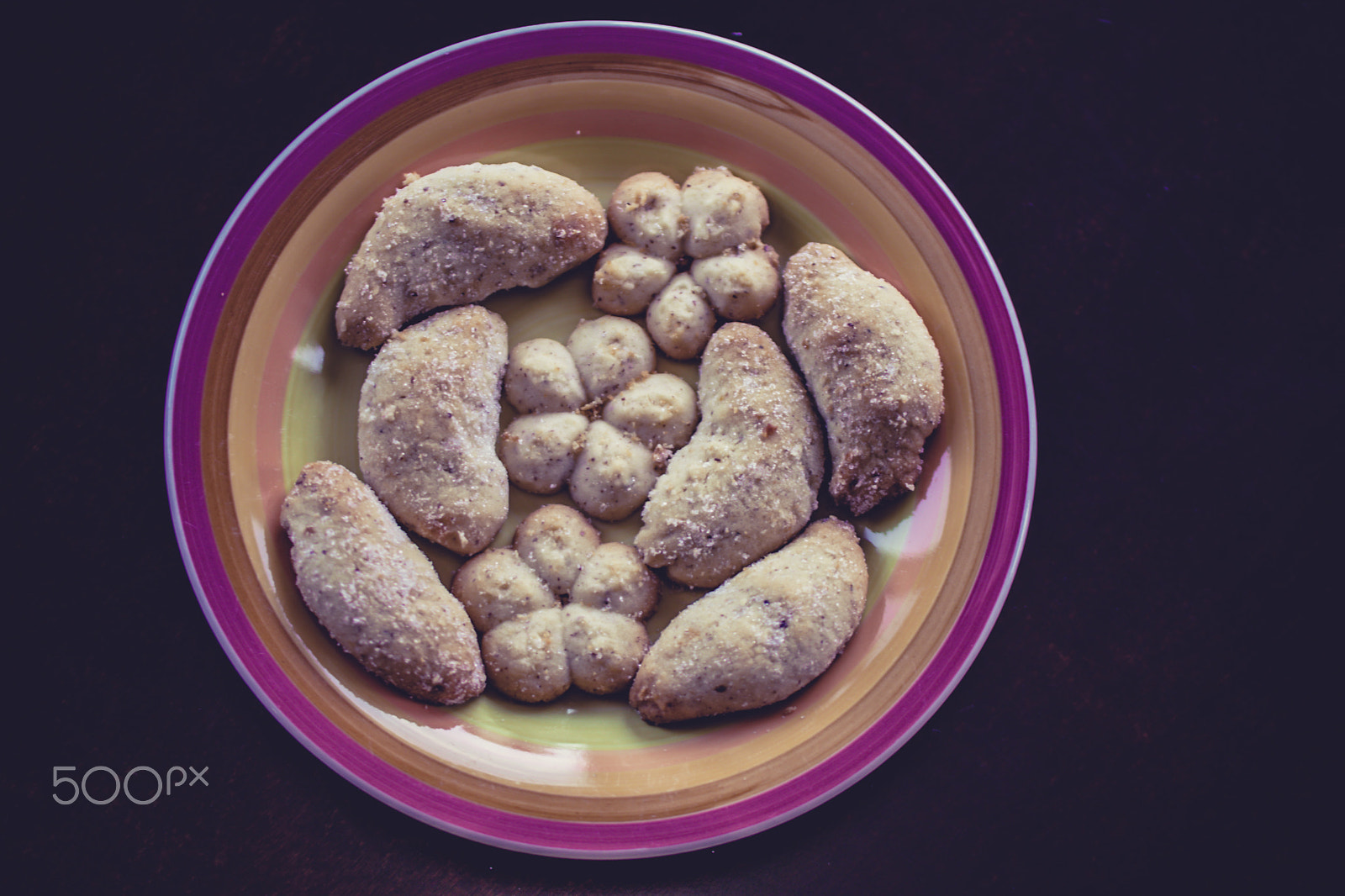 Sony a6300 + Sony DT 50mm F1.8 SAM sample photo. Fresh baked cookies photography