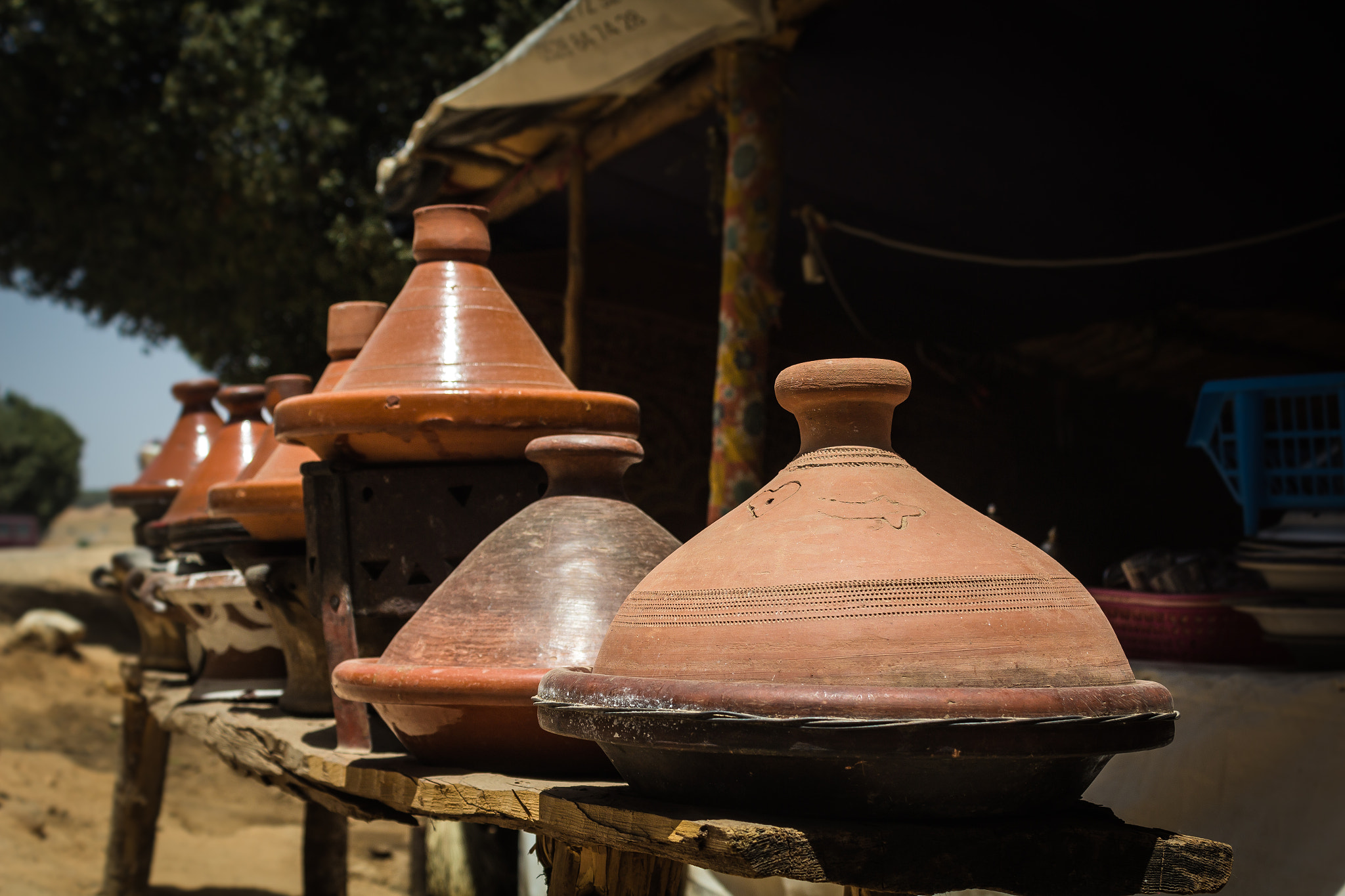 Canon EF-S 18-55mm F3.5-5.6 IS sample photo. Legendary tagine pots photography