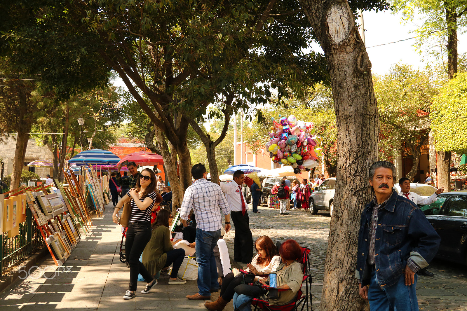 Canon EOS 750D (EOS Rebel T6i / EOS Kiss X8i) sample photo. Art fair 8326 photography