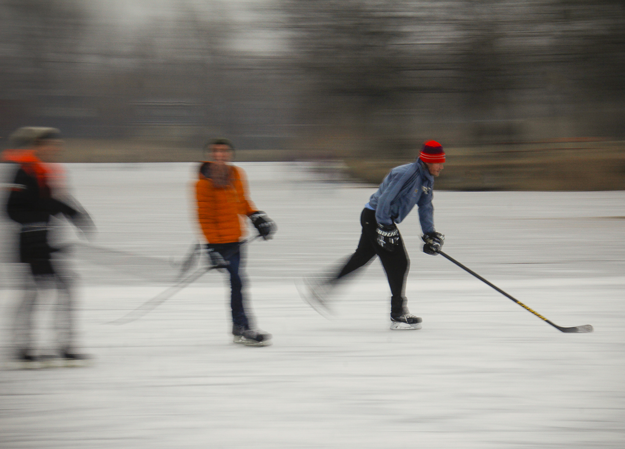 Canon EOS 60D + Tamron 18-270mm F3.5-6.3 Di II VC PZD sample photo. Ice hockey photography