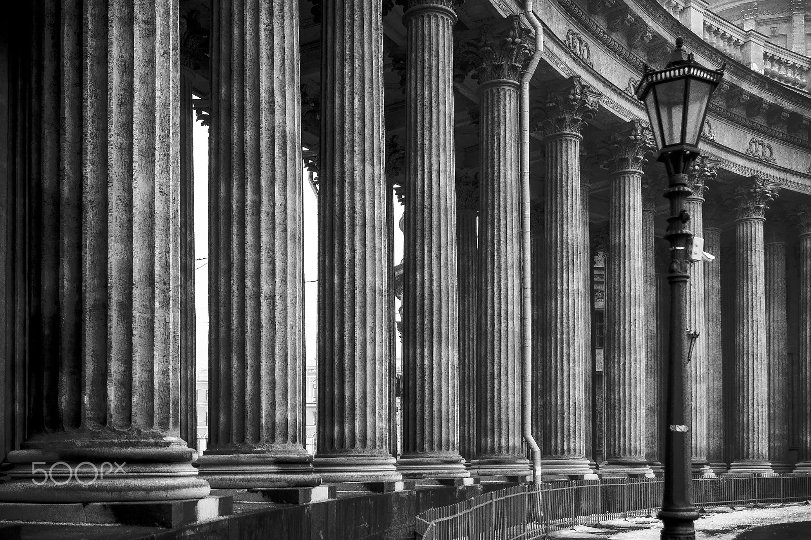 Canon EF 17-35mm f/2.8L + 1.4x sample photo. Kazan cathedral photography