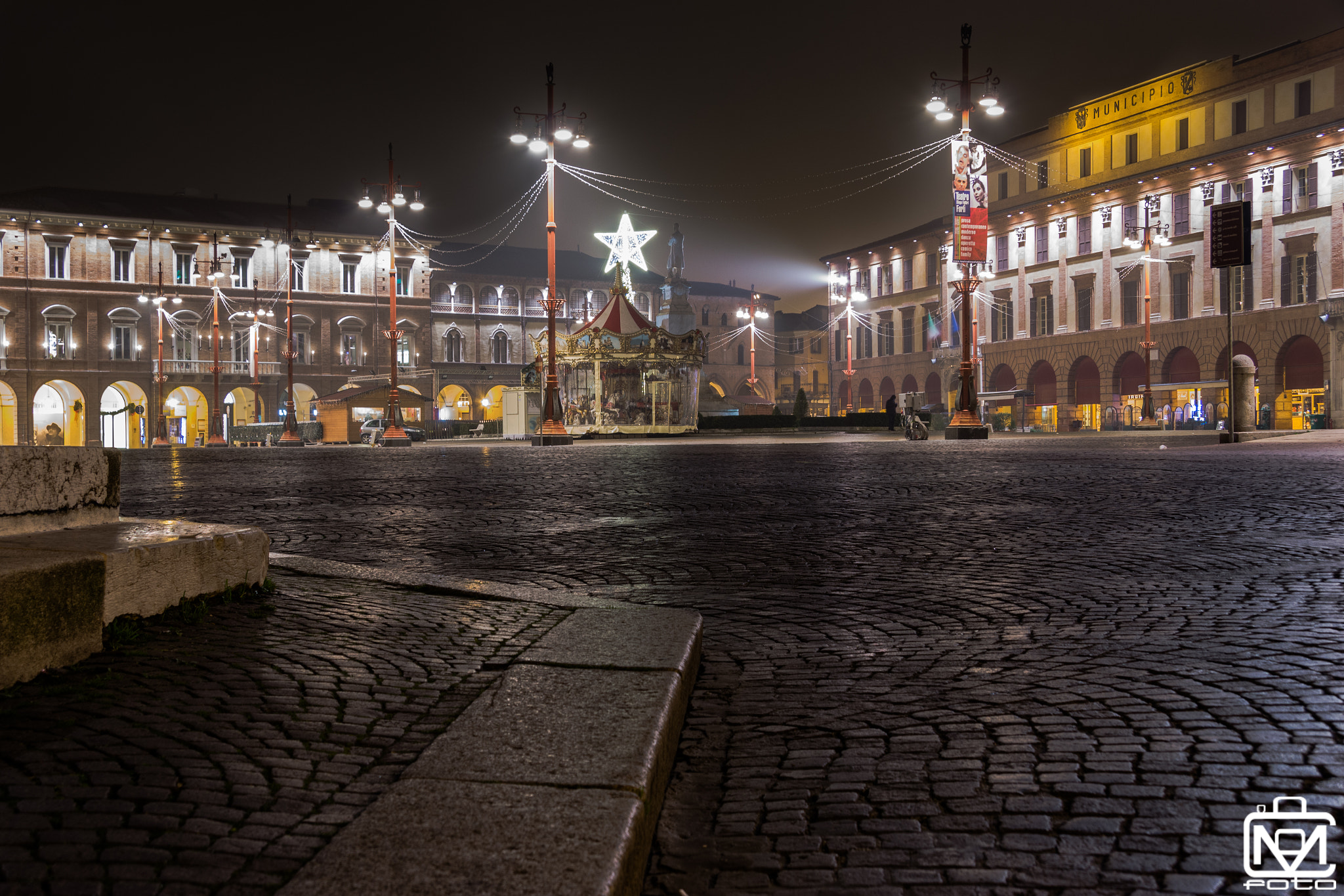 Canon EF-S 17-85mm F4-5.6 IS USM sample photo. © forlì city night photography