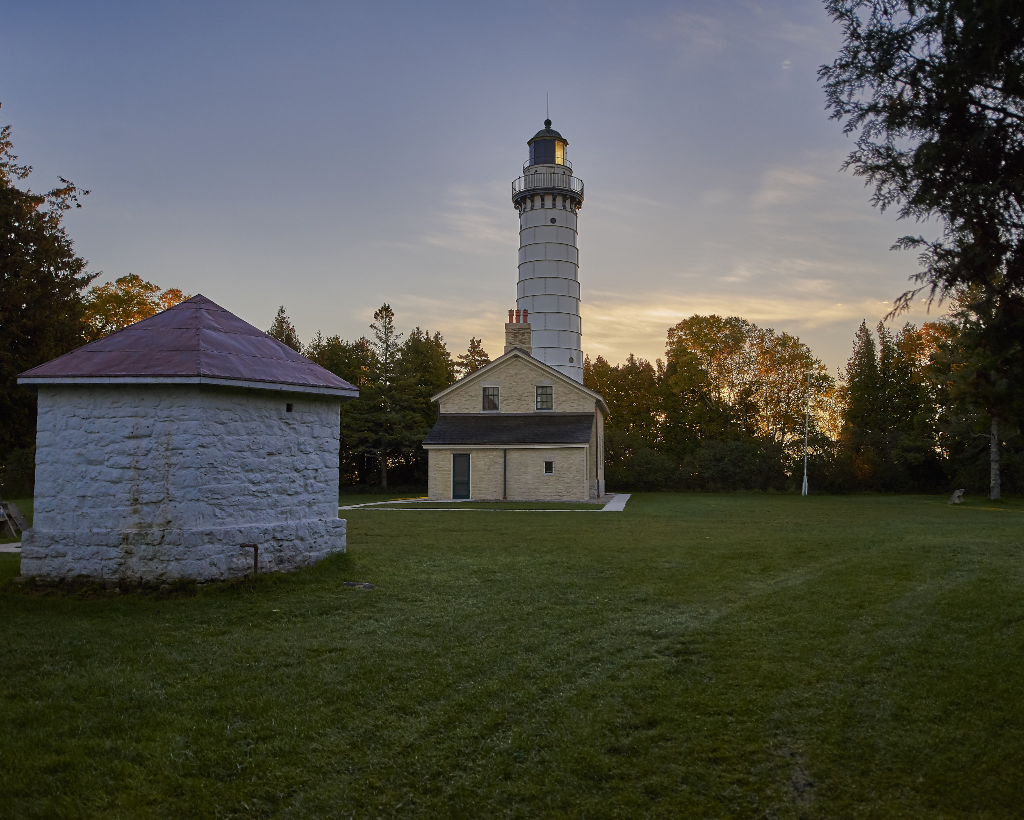 Nikon PC-E Nikkor 24mm F3.5D ED Tilt-Shift sample photo. Cana island lighthouse, dawn photography