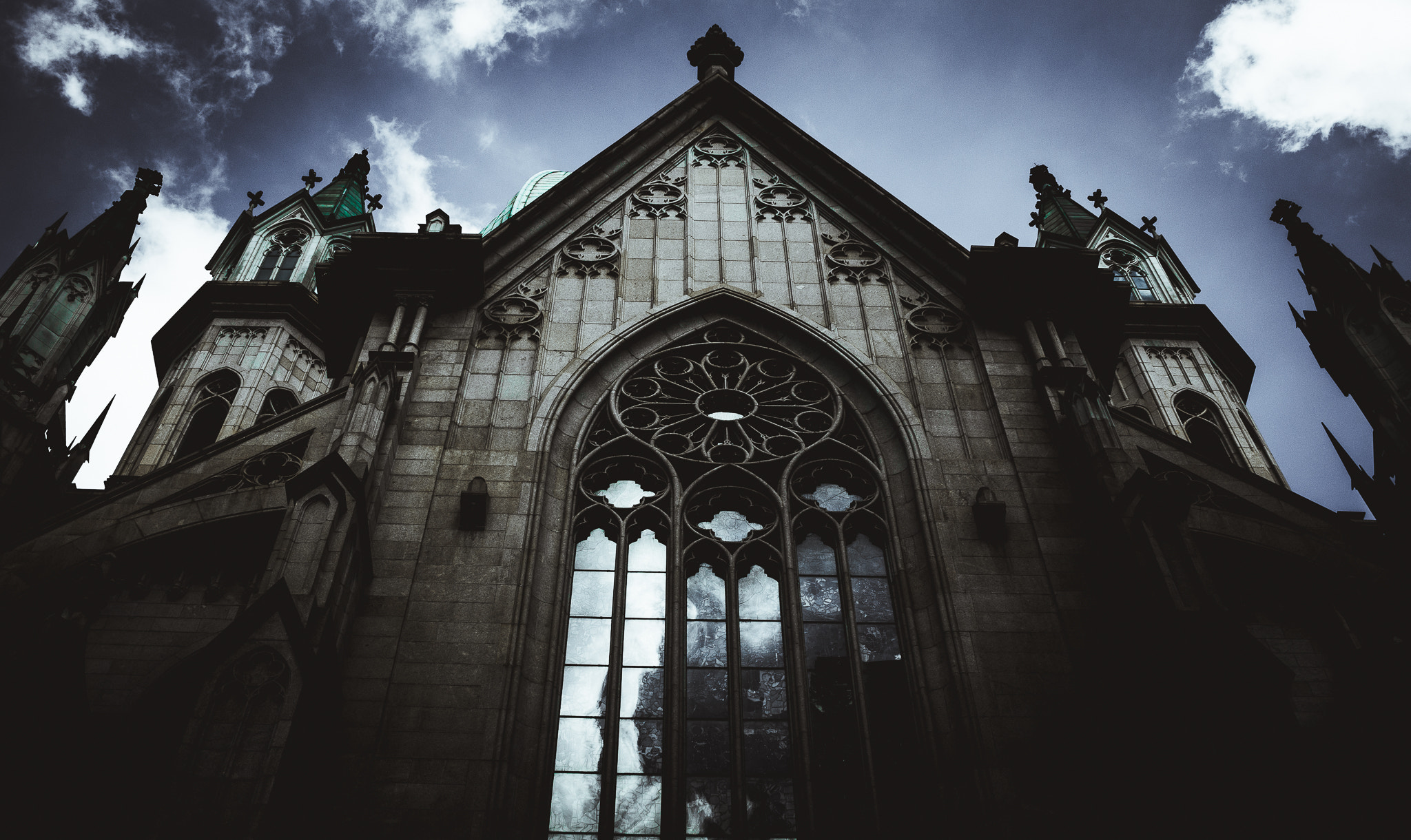 Canon EF-S 24mm F2.8 STM sample photo. Sp -  gotham city. photography