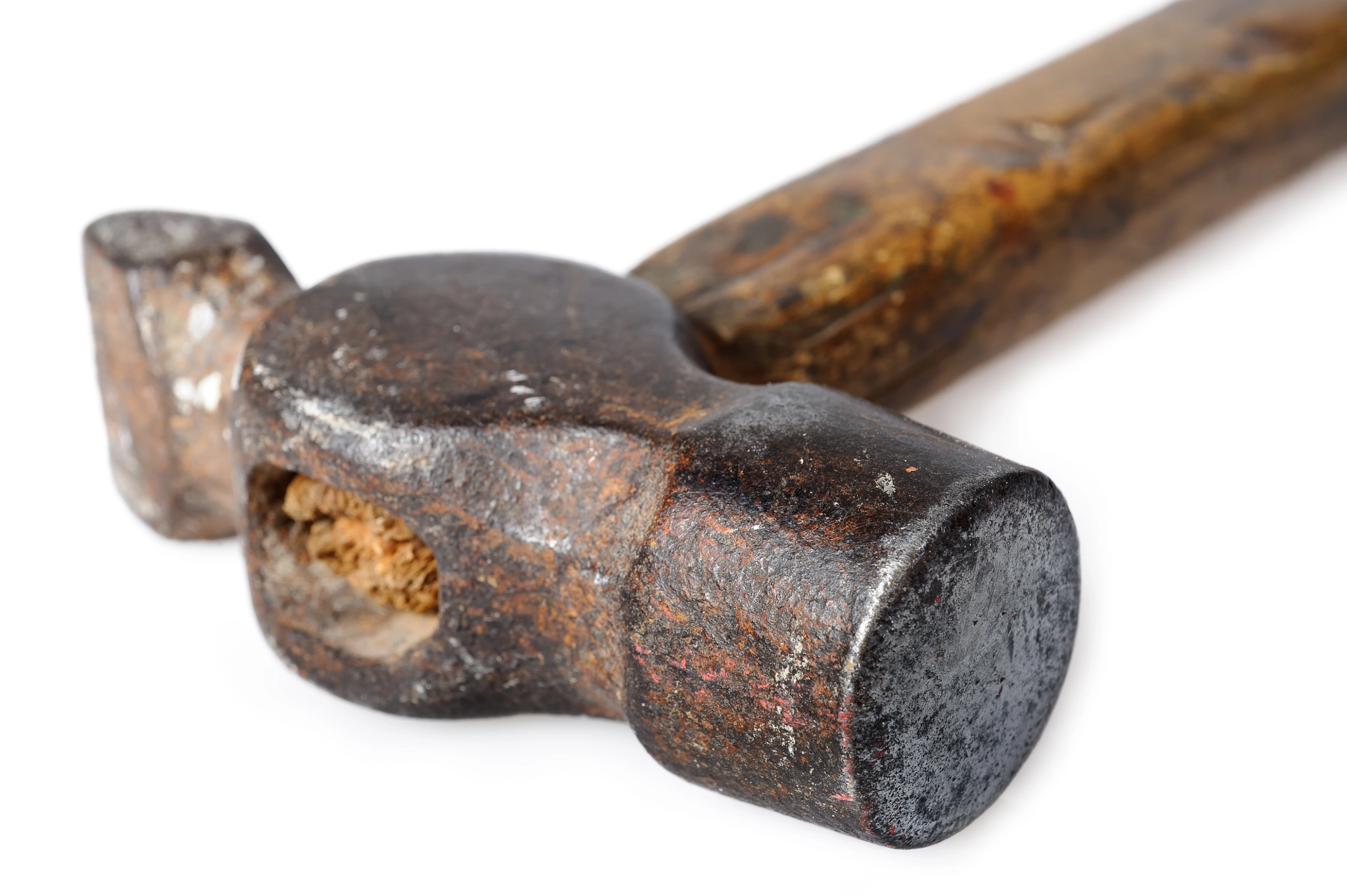 Nikon AF Micro-Nikkor 60mm F2.8D sample photo. Vintage hammer isolated on white photography