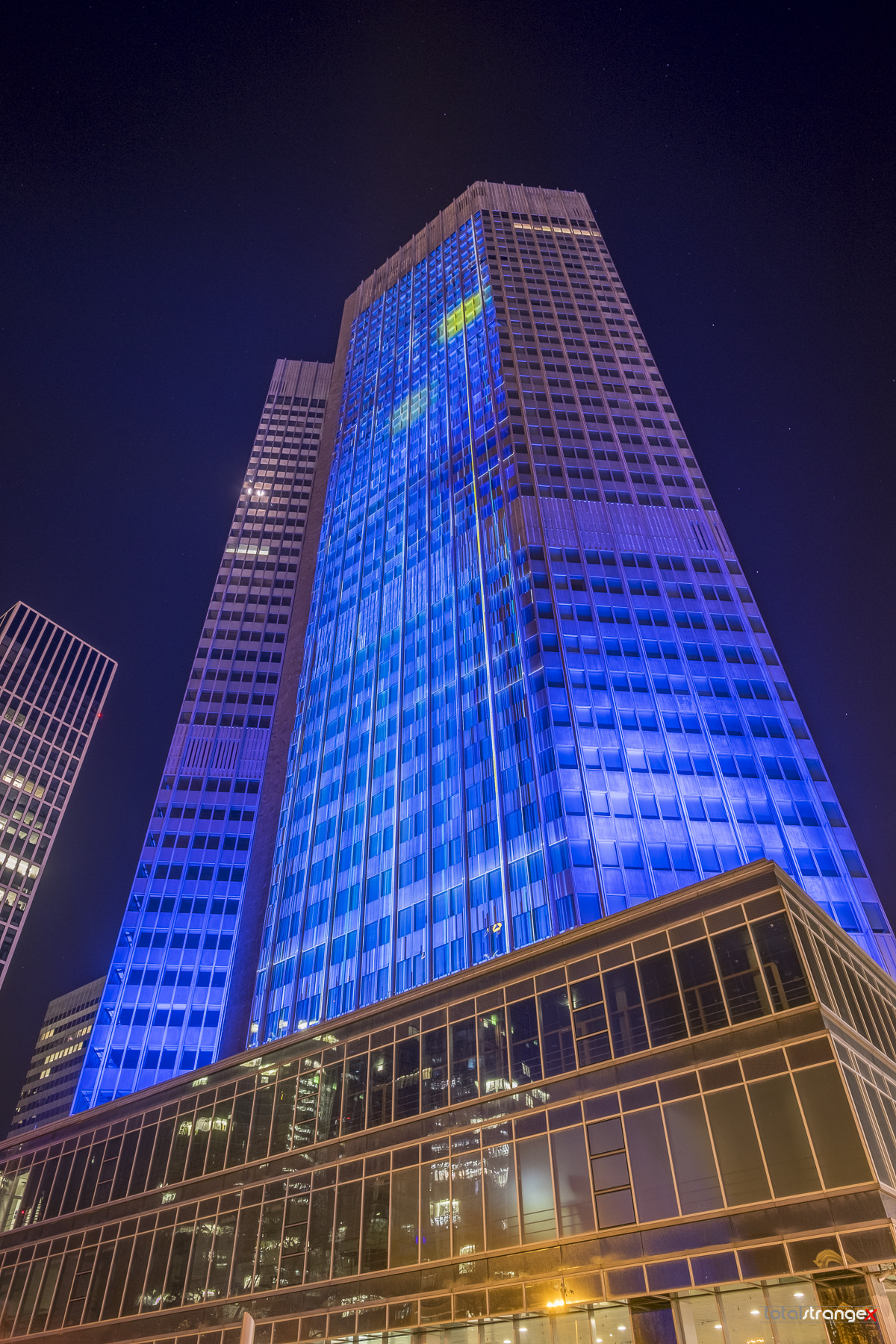 Fujifilm XF 14mm F2.8 R sample photo. Illumination photography