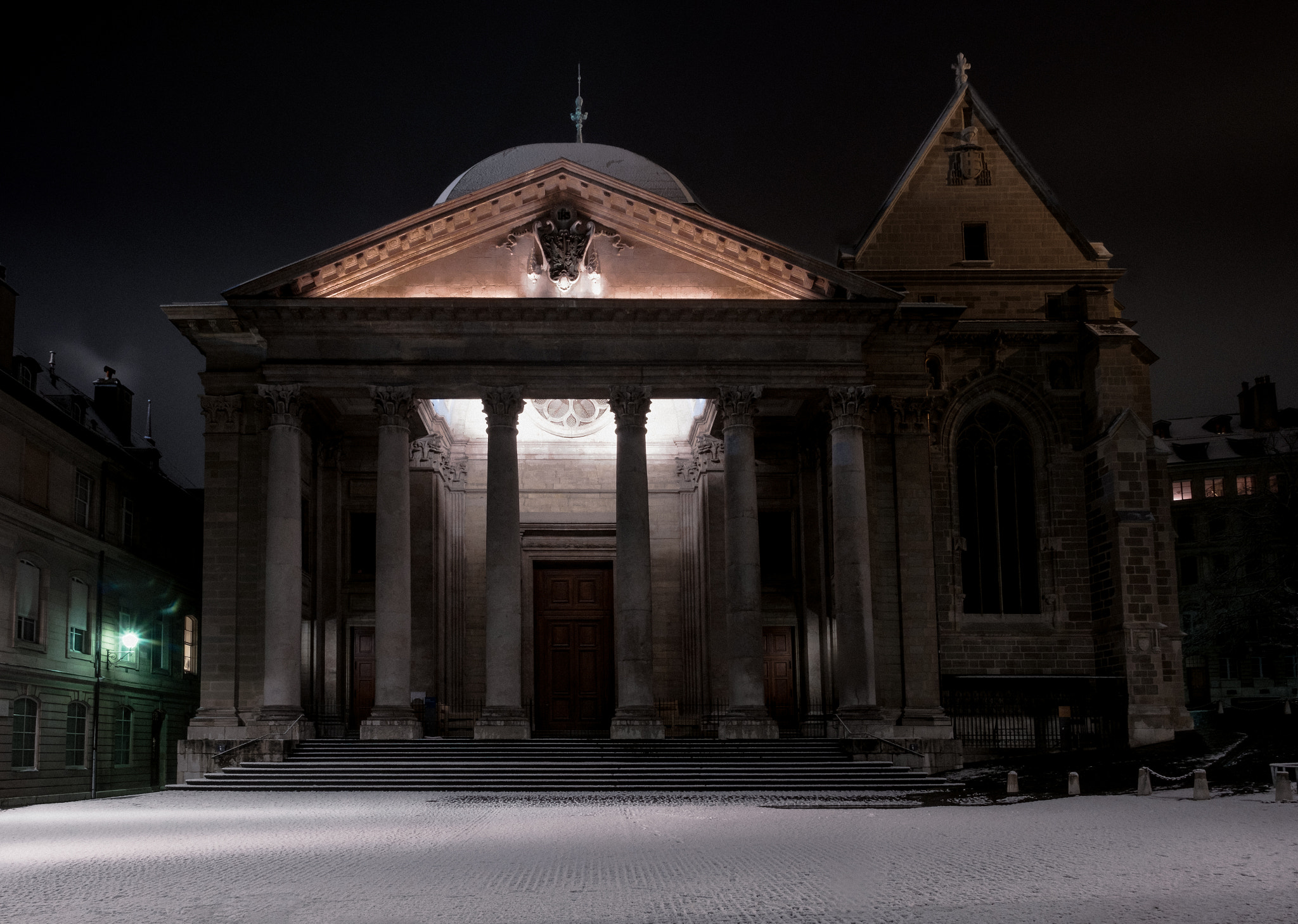 Fujifilm XF 14mm F2.8 R sample photo. The house of ... photography