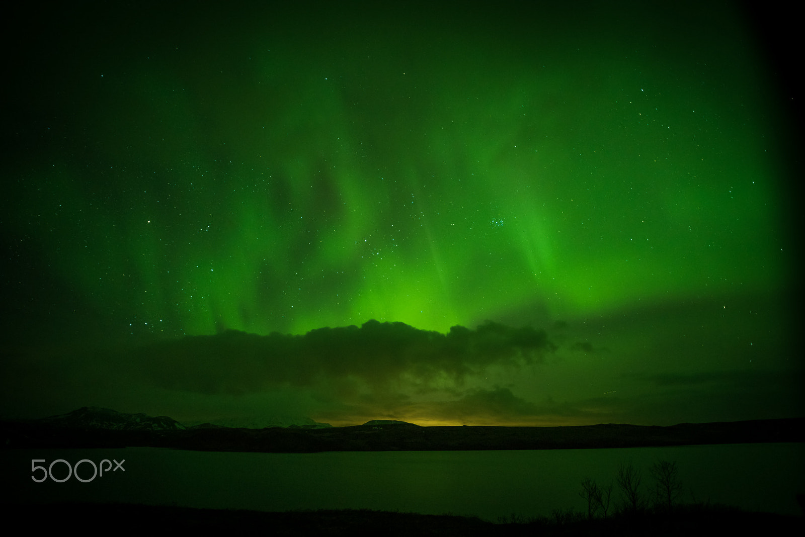 Nikon D810 + Sigma 24mm F2.8 Super Wide II Macro sample photo. Northern lights, iceland photography