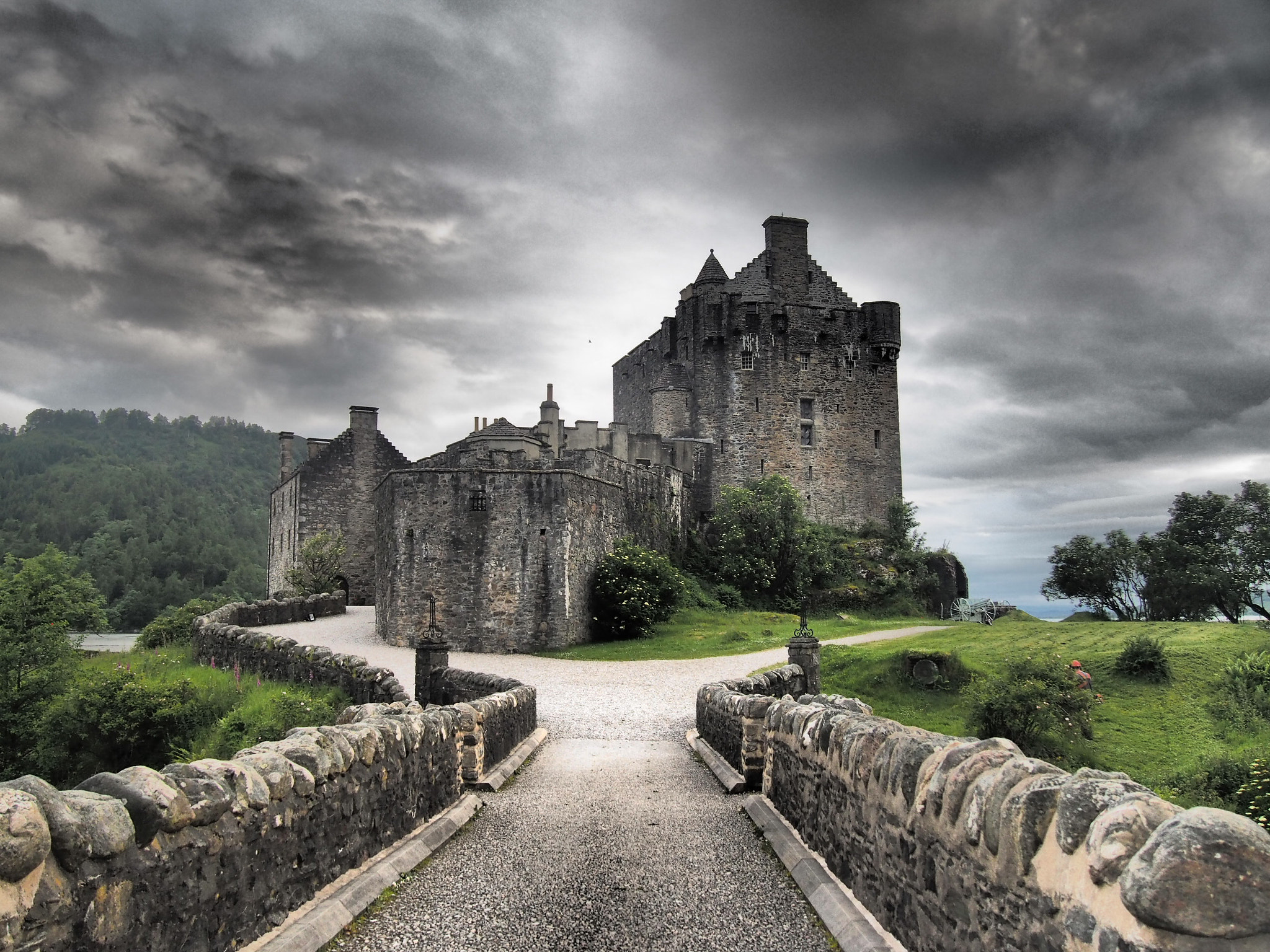 Olympus PEN E-PL5 sample photo. Eilean donan castle photography