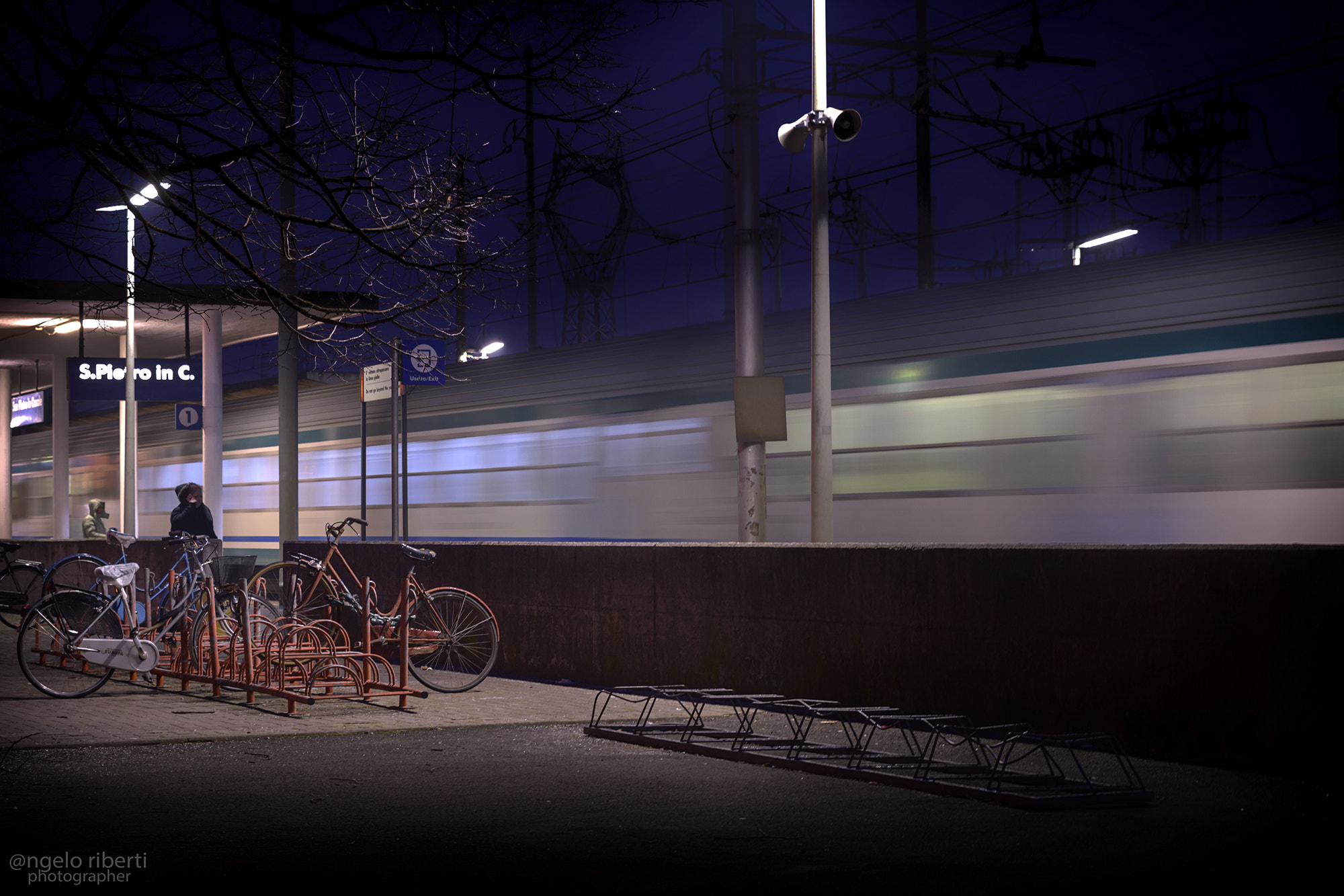 Tamron SP 24-70mm F2.8 Di VC USD sample photo. The train station photography