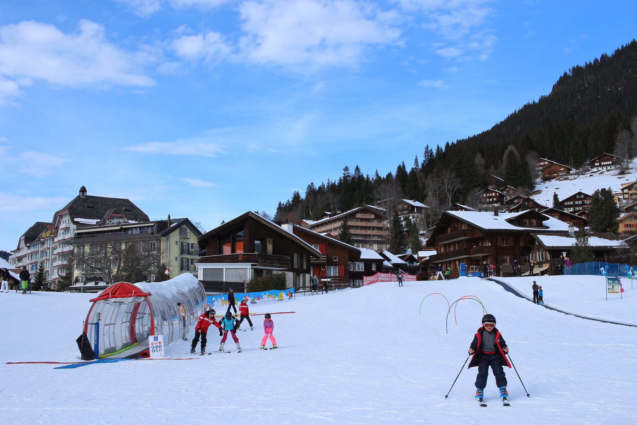 Canon EF-S 24mm F2.8 STM sample photo. Ski school / schneeschule photography