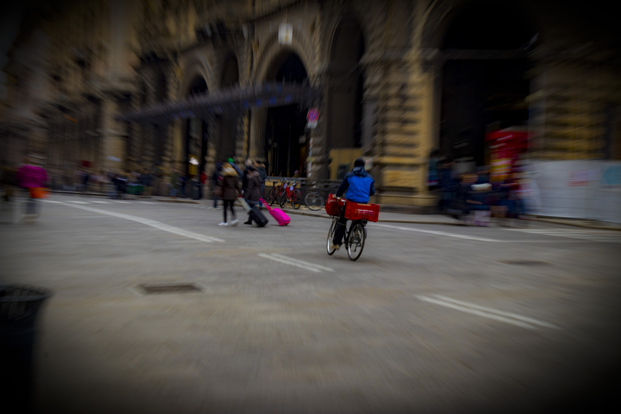 Canon EF 24-105mm F3.5-5.6 IS STM sample photo. Zooming bike photography