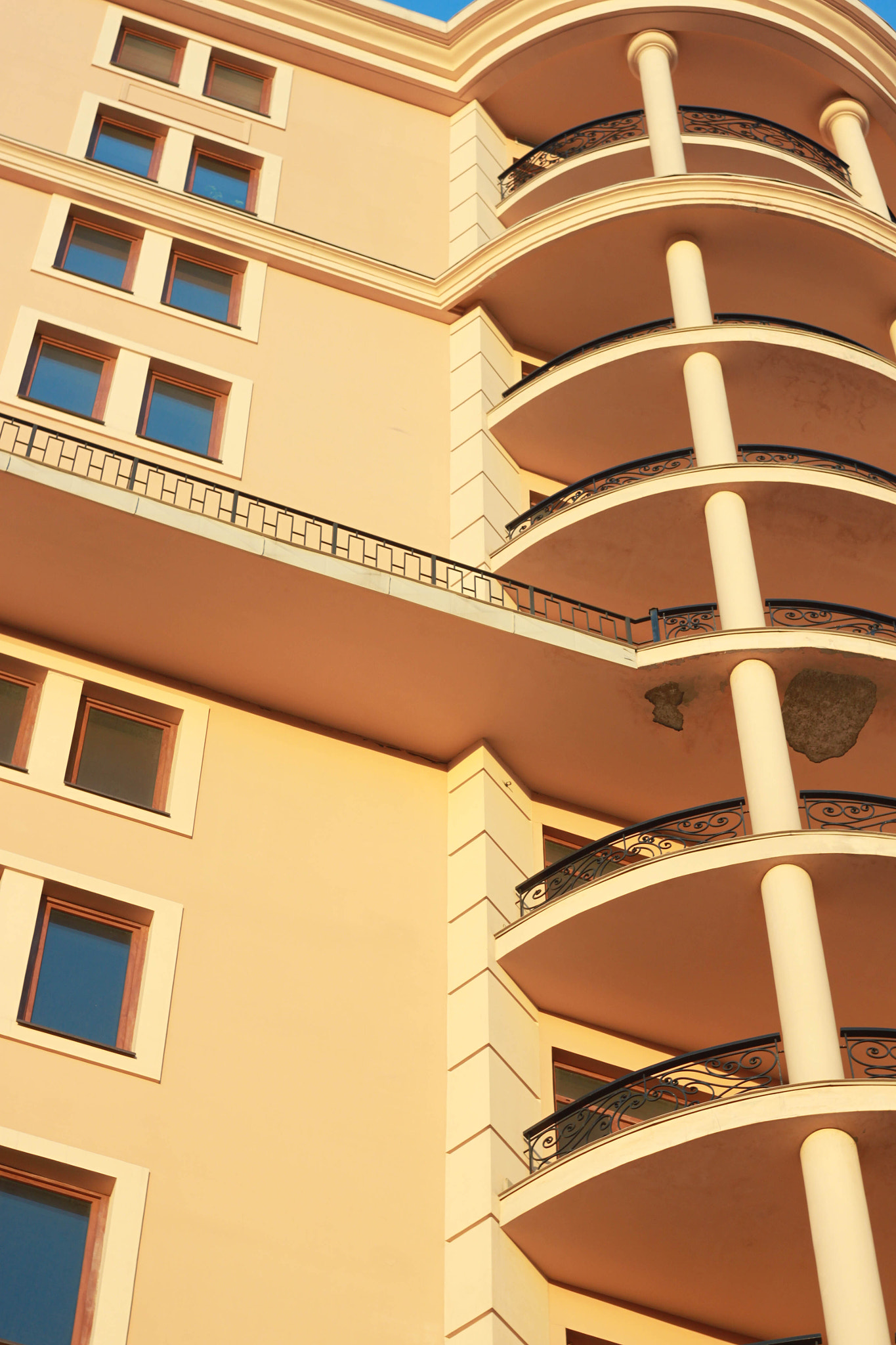 Canon EF 35-80mm f/4-5.6 sample photo. Donetsk constructions photography