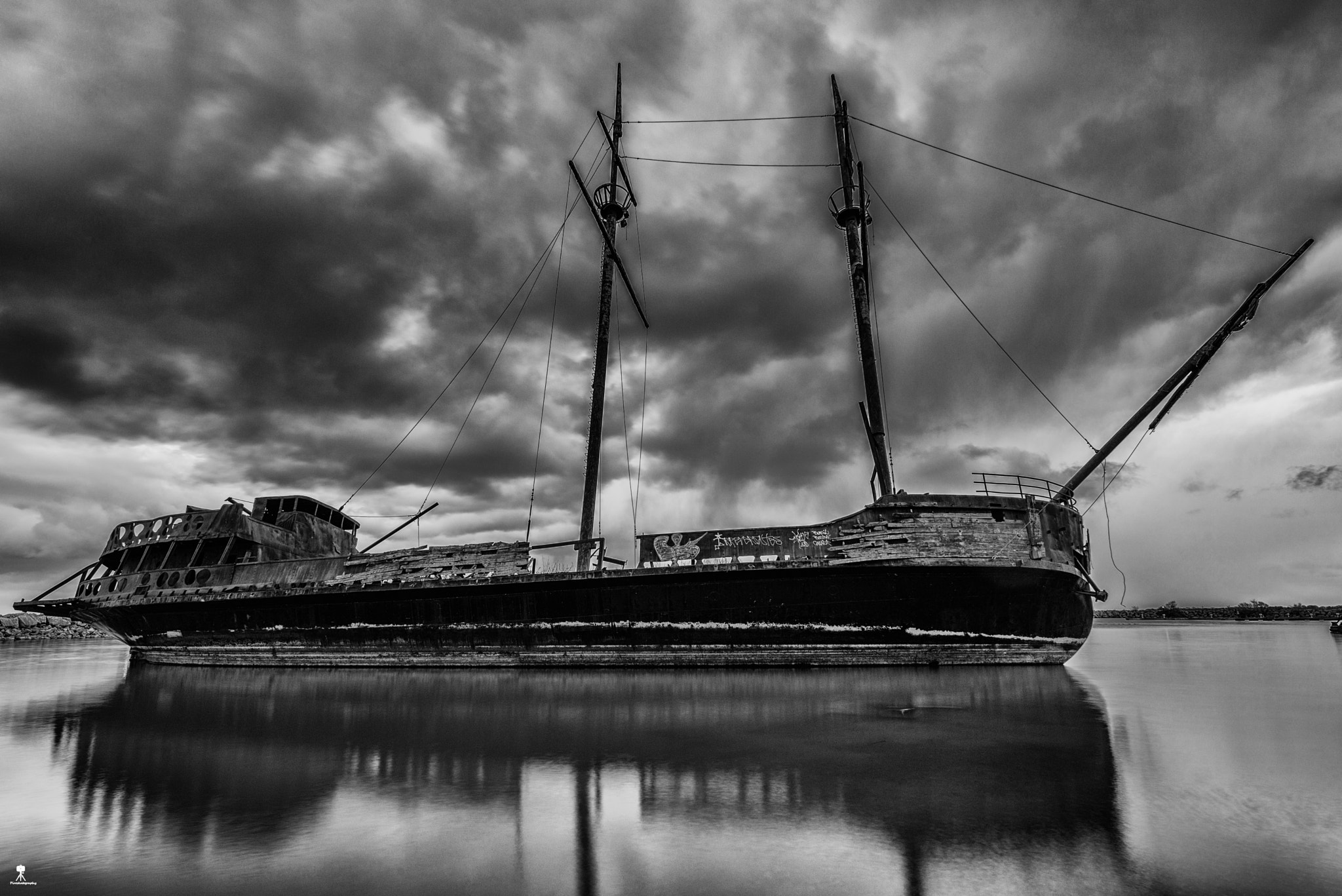 Nikon D600 + Nikon AF Nikkor 20mm F2.8D sample photo. Arrrrr matery photography