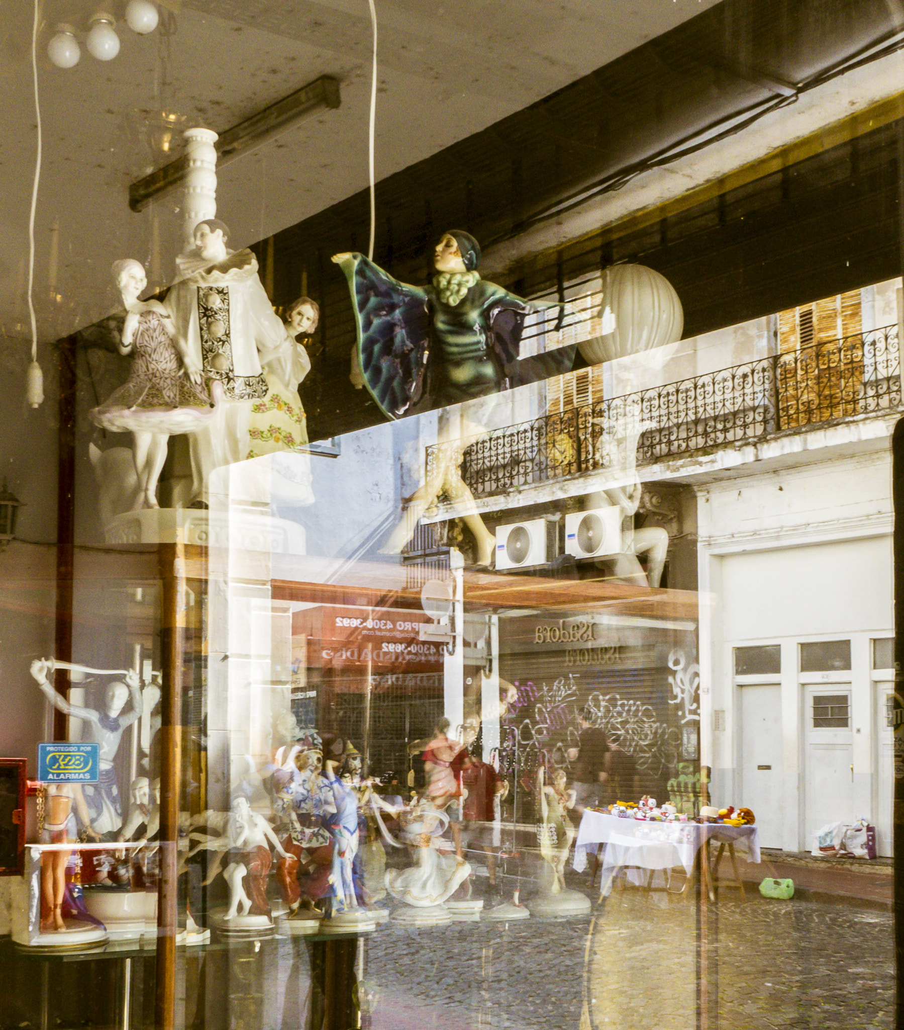 24-200mm F2.8 sample photo. Reflejos x photography