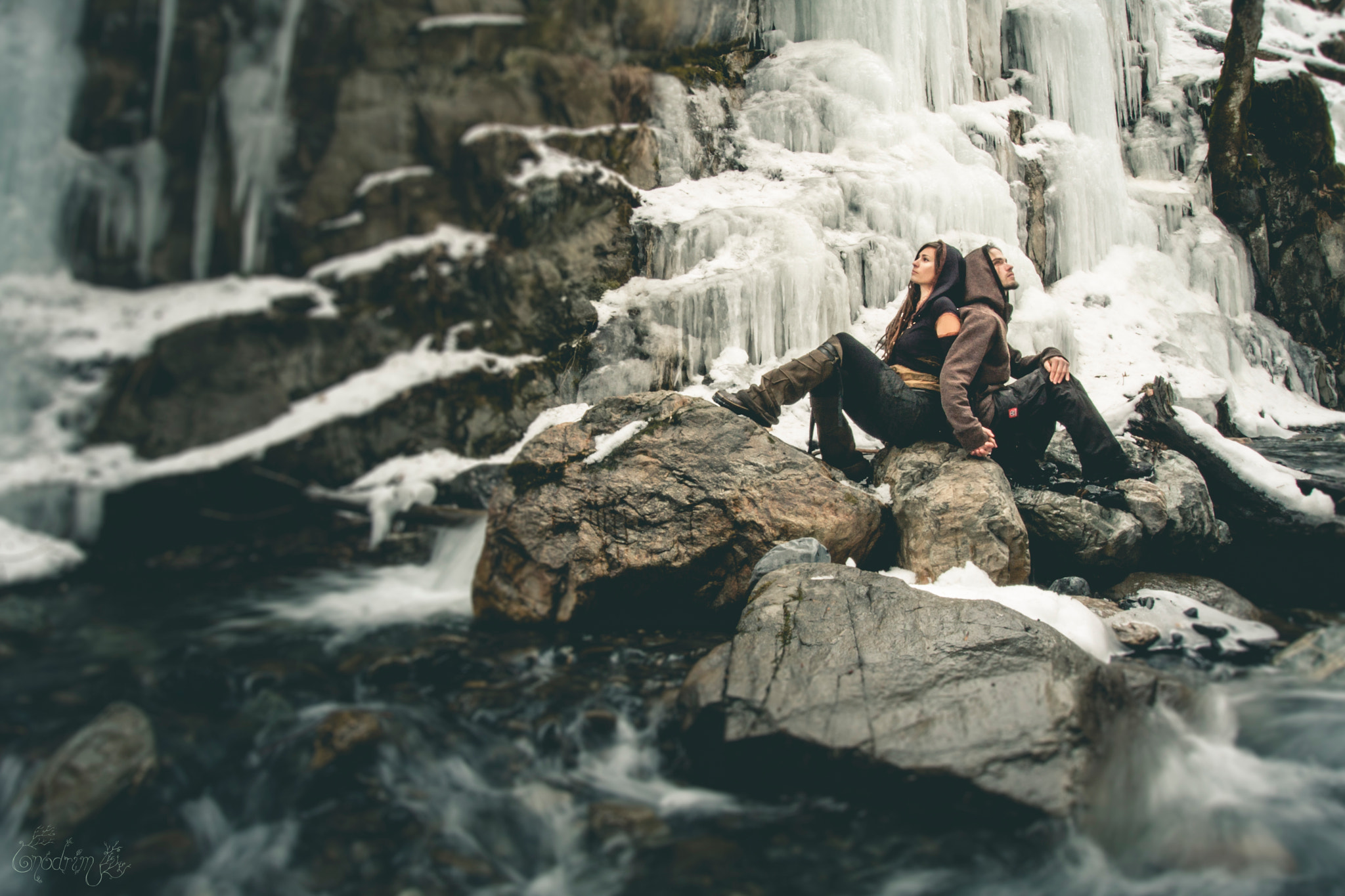 Canon EF-S 10-22mm F3.5-4.5 USM sample photo. Icy love photography