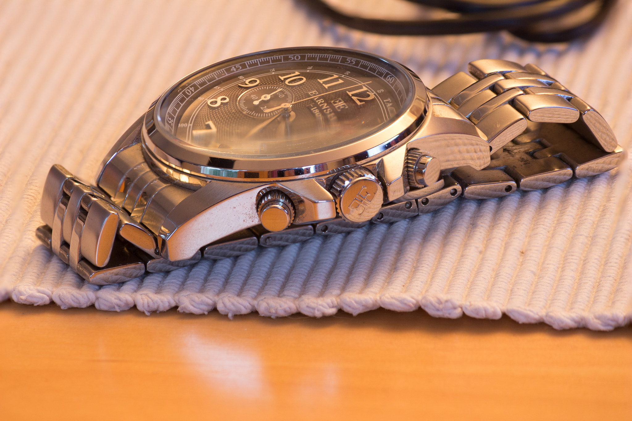 Canon EF-S 55-250mm F4-5.6 IS sample photo. Man clock, focus stacked photography