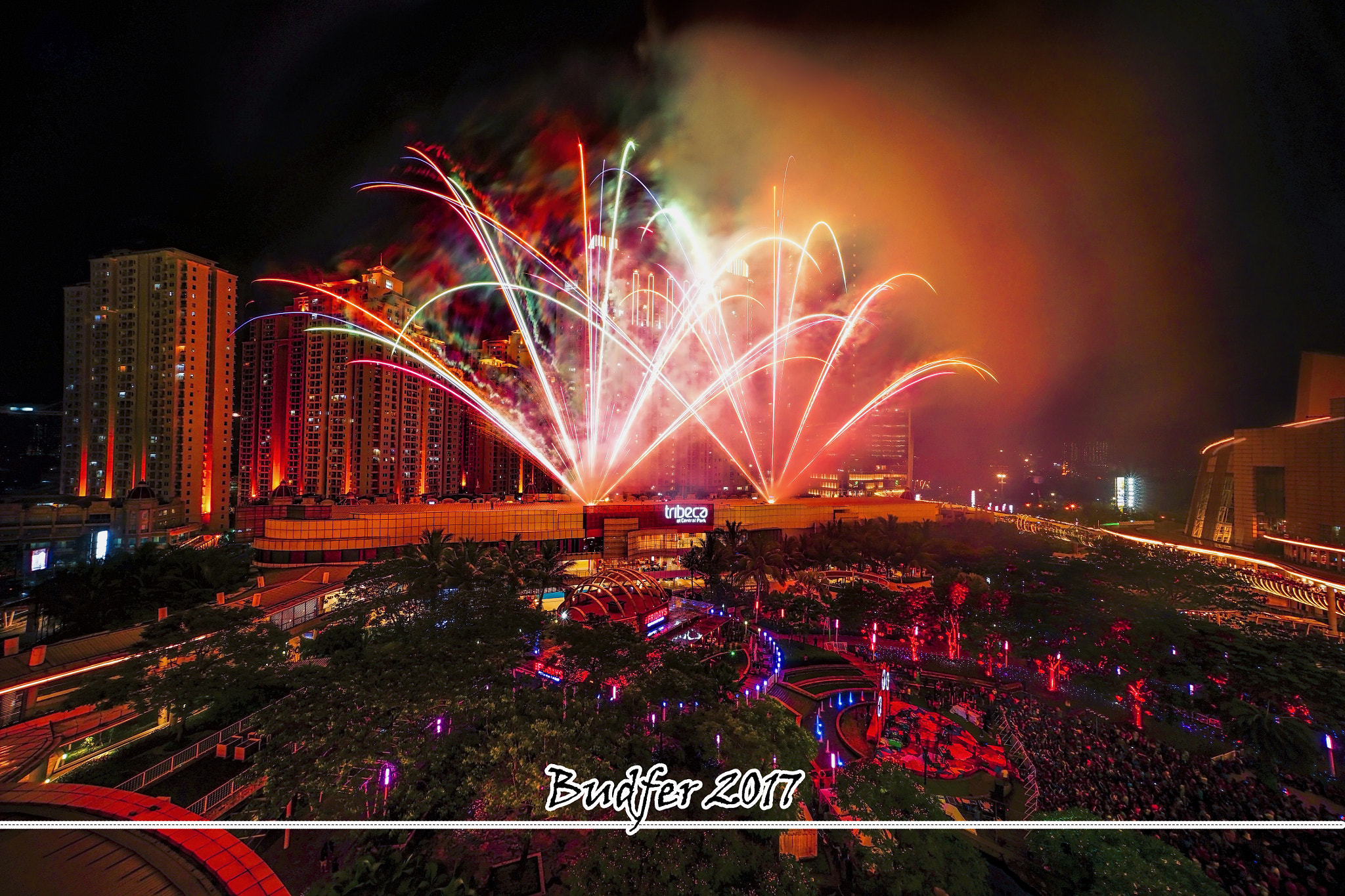 Sony a7 II + Sony E 10-18mm F4 OSS sample photo. Rainbow flare firework photography