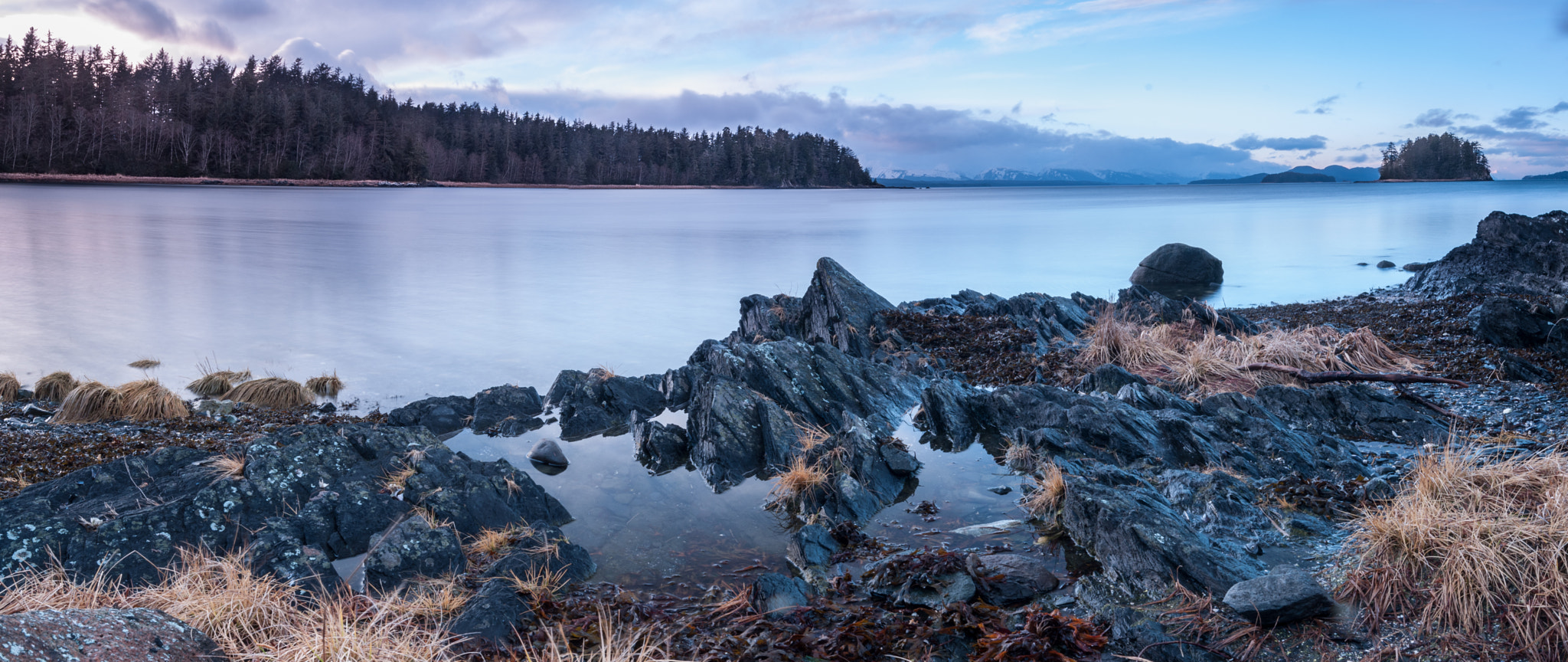Nikon AF-S Nikkor 18-35mm F3.5-4.5G ED sample photo. Outer point long exposure and panoramic photography