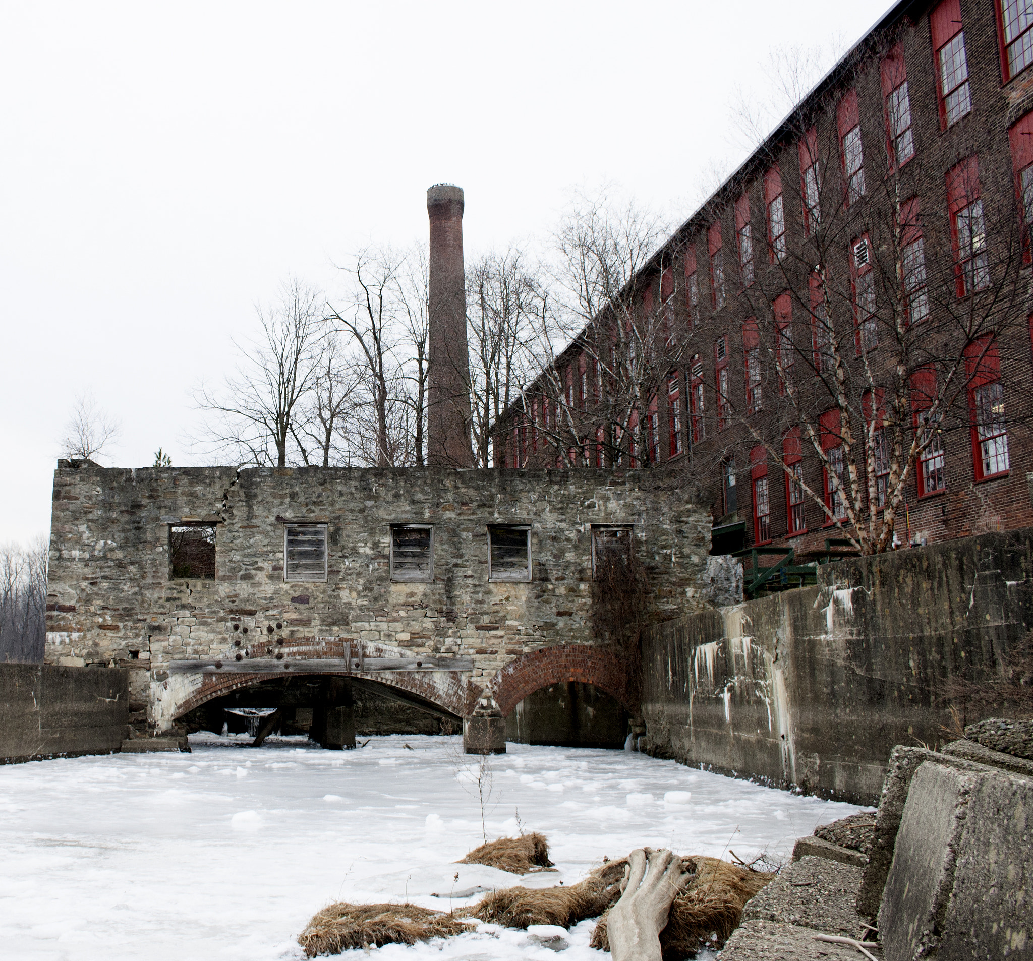 Canon EF-S 18-55mm F3.5-5.6 II sample photo. Old mill snow photography