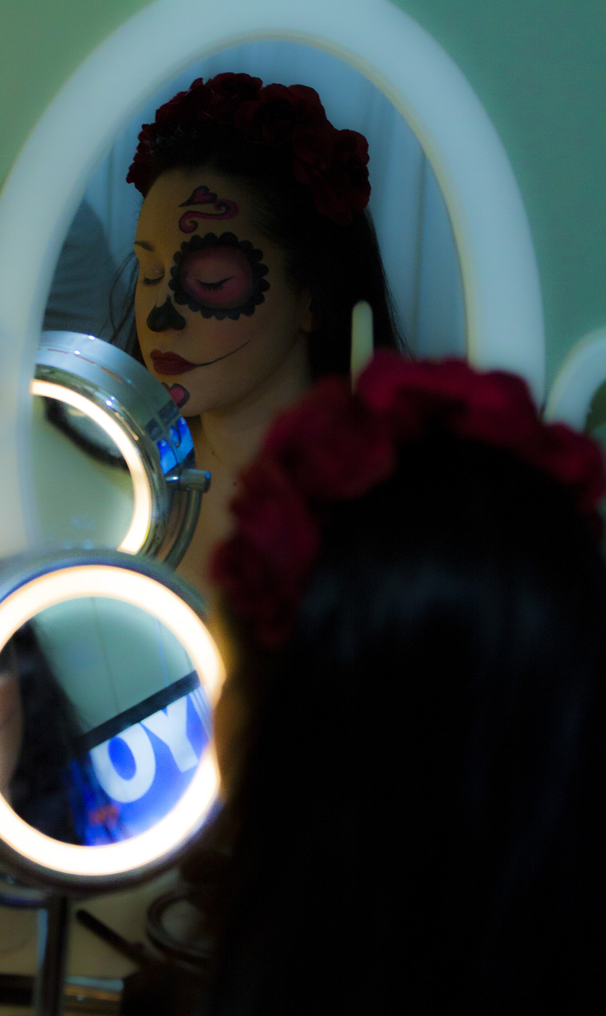 Canon EOS 50D + Canon EF 70-200mm F4L USM sample photo. Halloween makeup photography