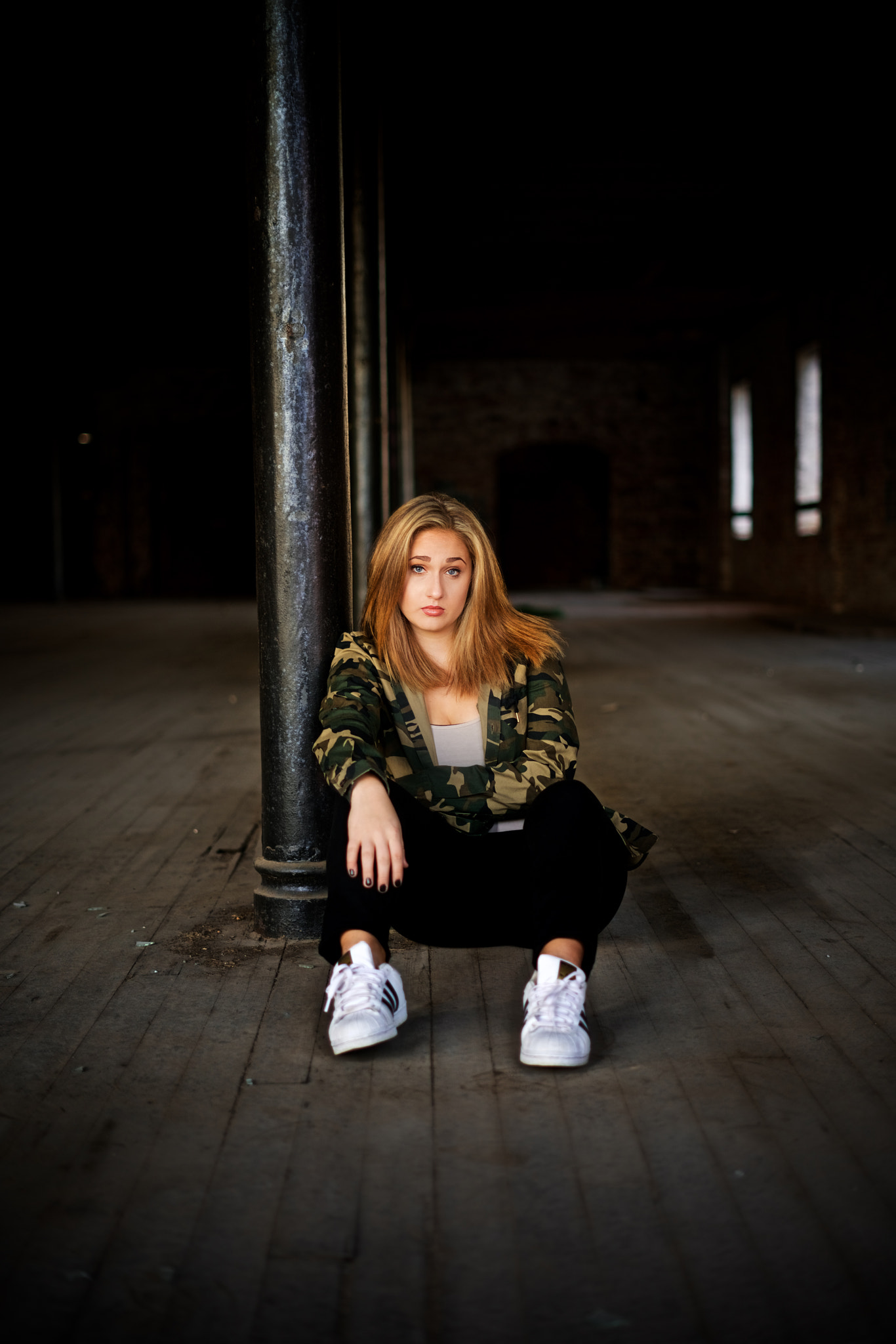 Sony a7R II + Sony FE 50mm F1.8 sample photo. Abandoned photography