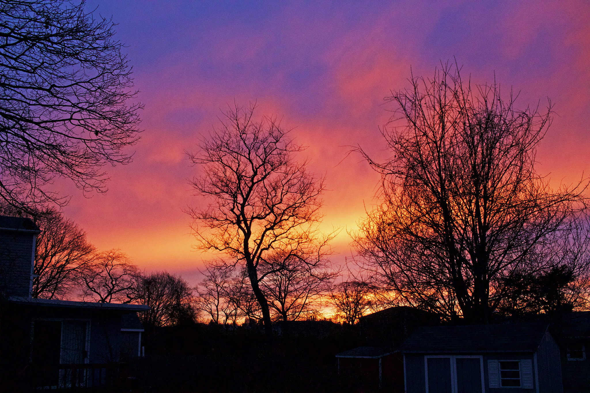 Canon EF-S 24mm F2.8 STM sample photo. Painted sky photography