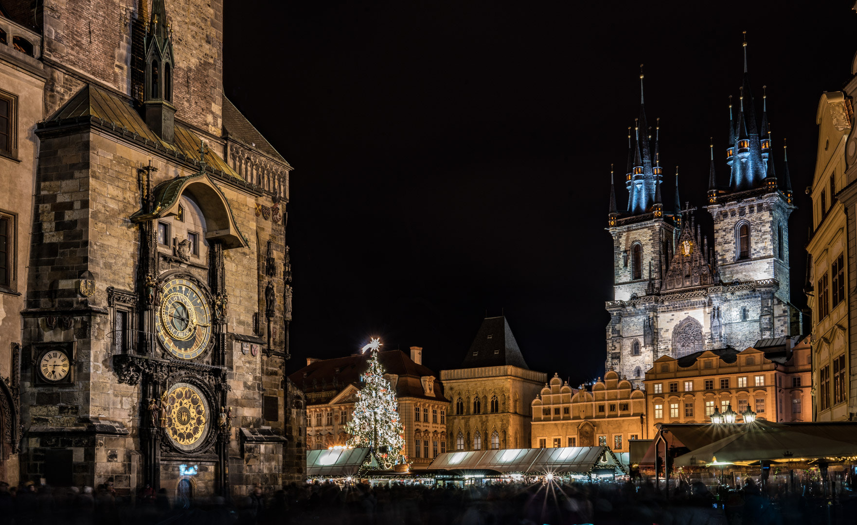 Sony a7R II sample photo. Prague in christmas photography