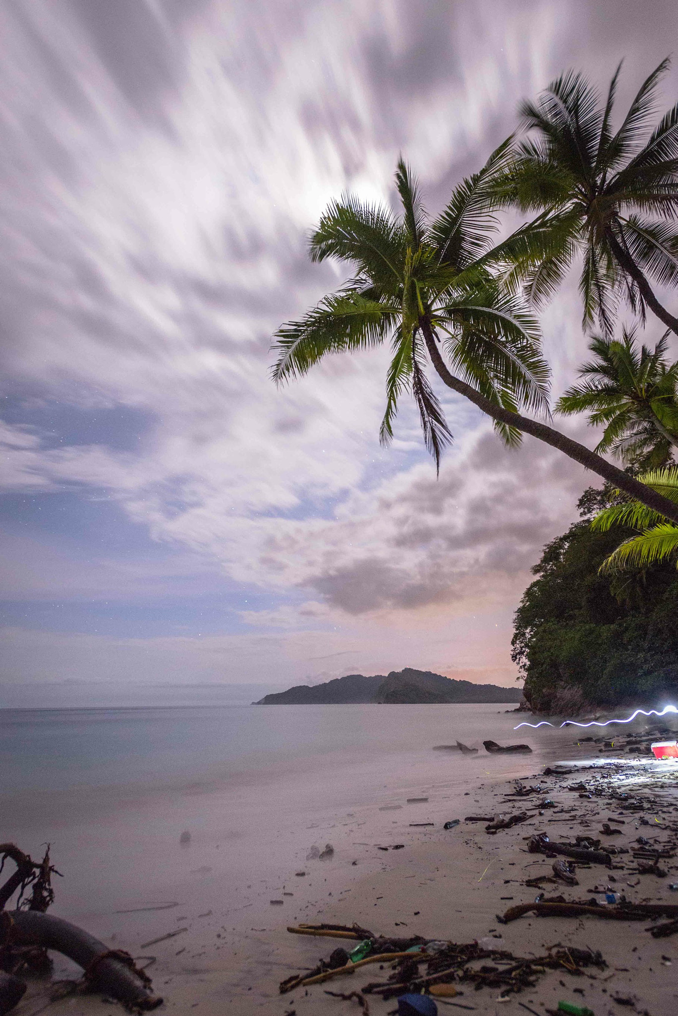 Nikon AF-S Nikkor 17-35mm F2.8D ED-IF sample photo. Costa rica photography