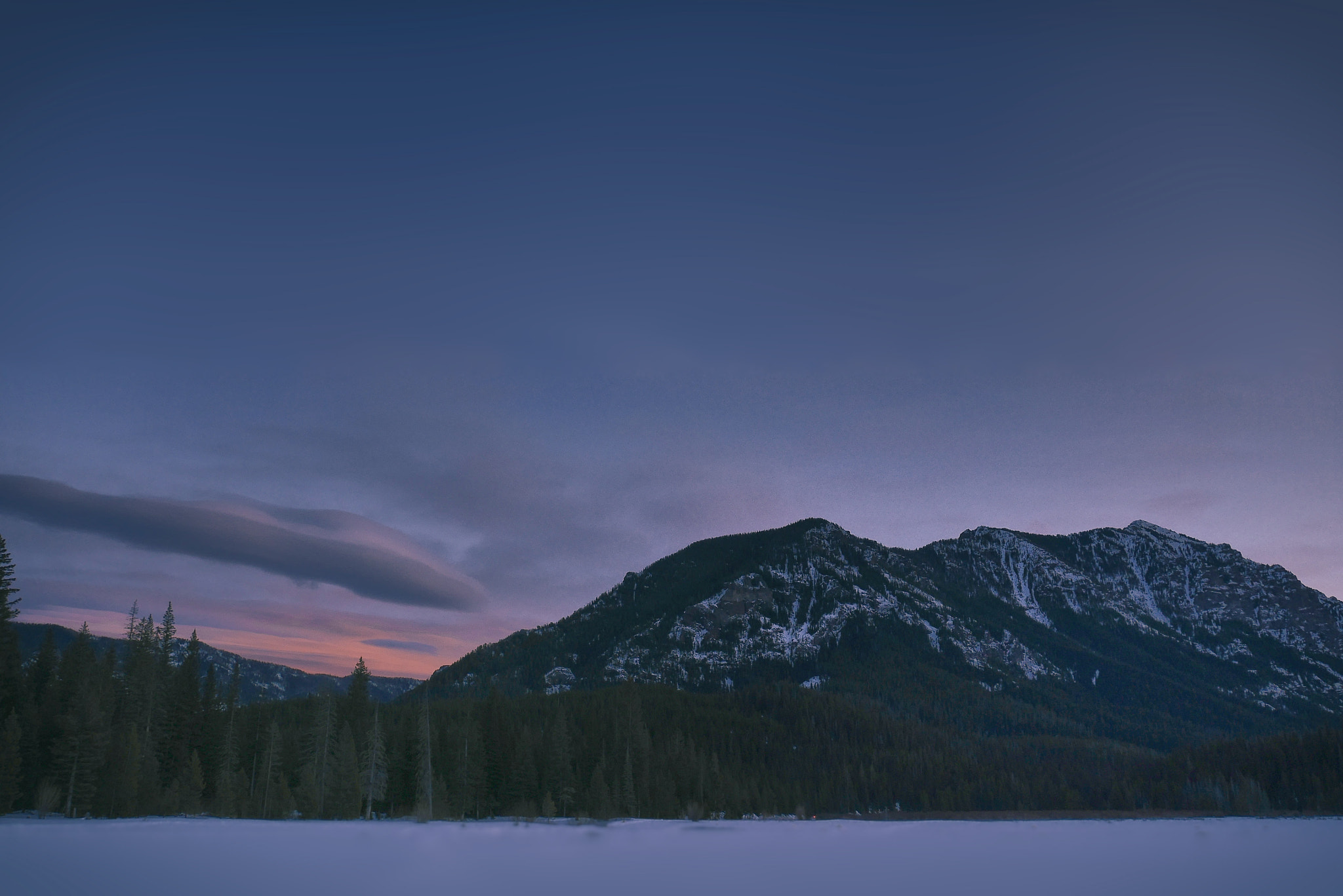 Panasonic Lumix DMC-GX7 sample photo. Hyalite winter sunset photography