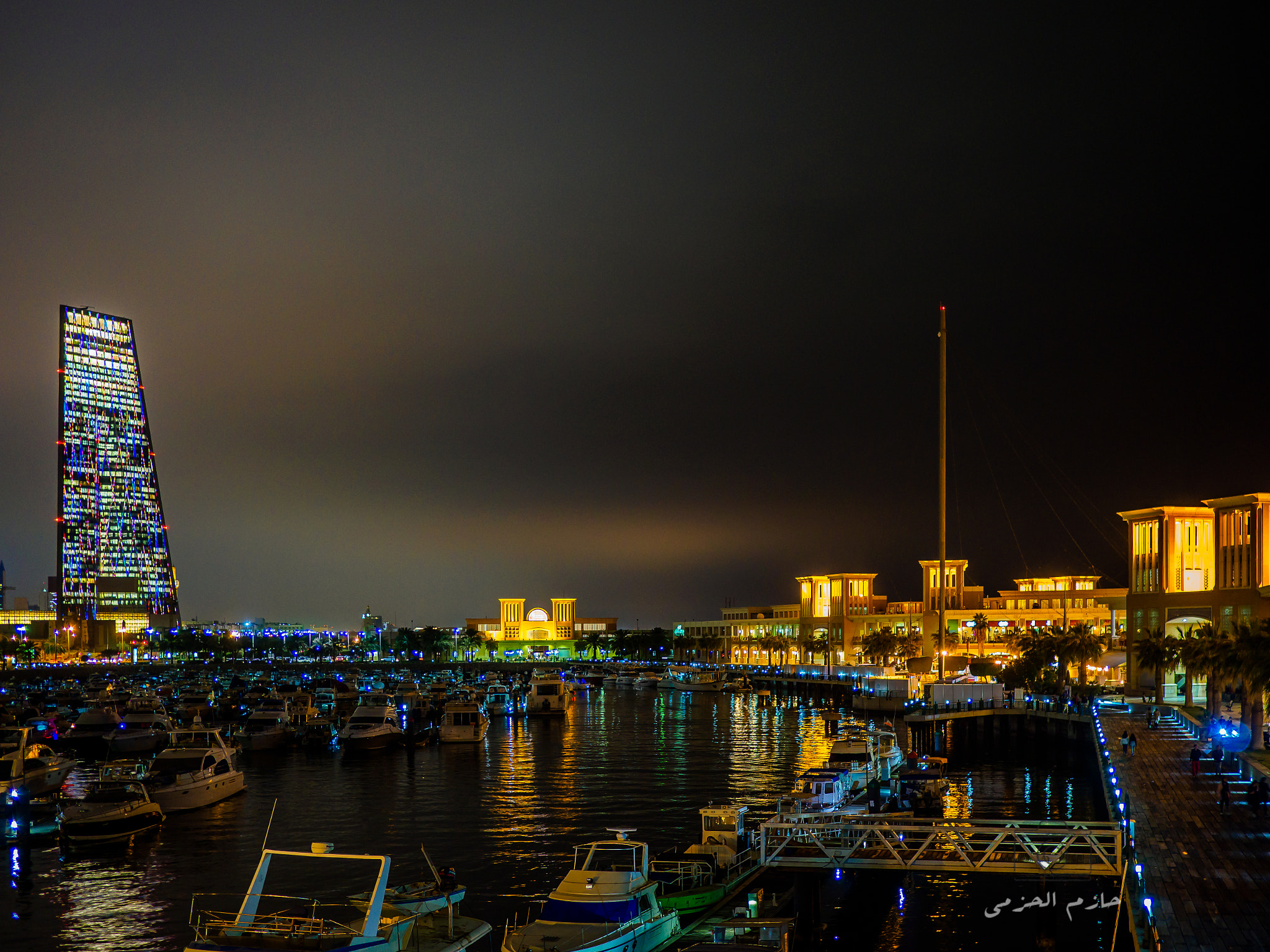 Olympus PEN-F + LUMIX G 20/F1.7 II sample photo. Souq sharq kuwait photography