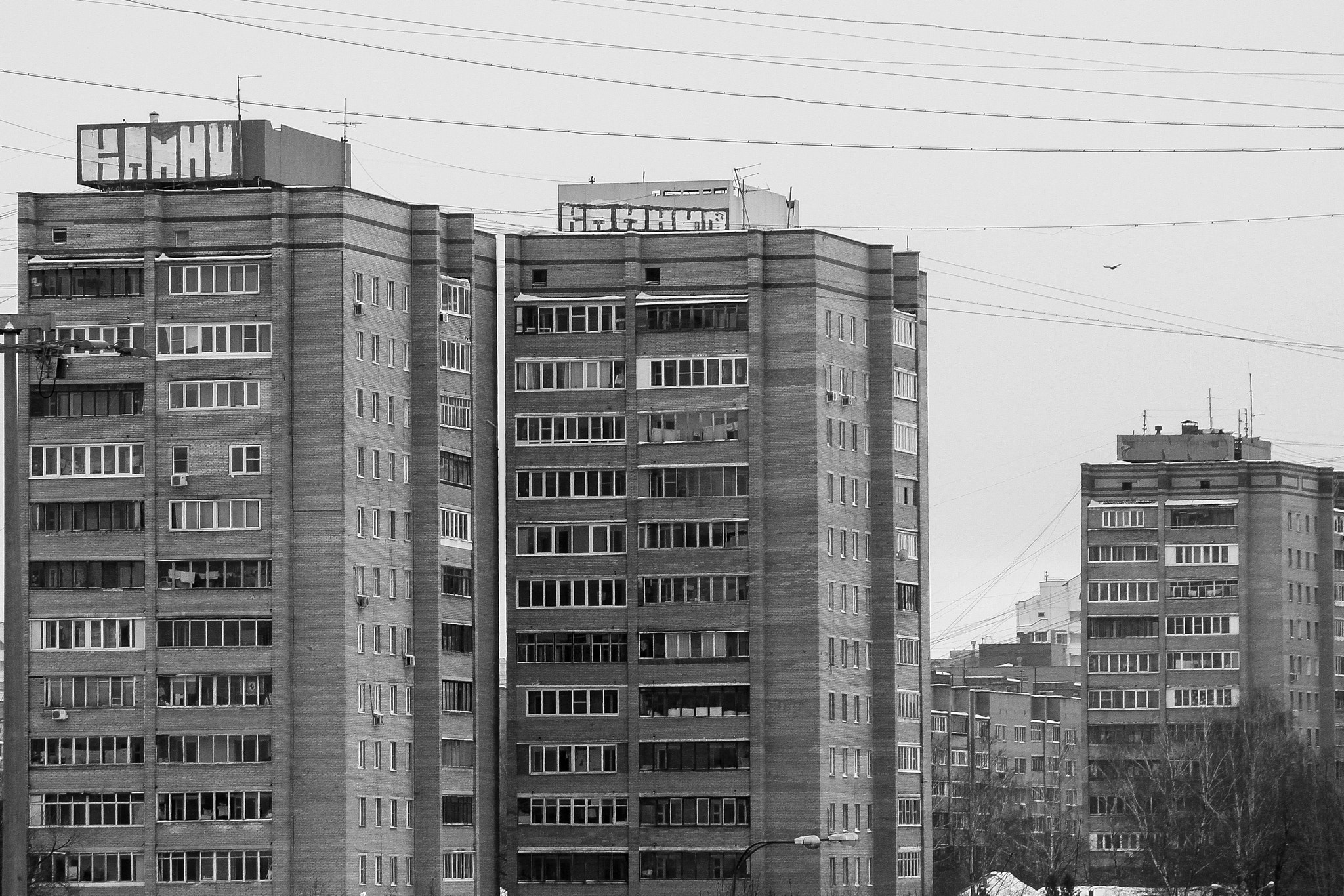 Canon EF-S 55-250mm F4-5.6 IS II sample photo. Дорожная пыль простилается по трассе, photography