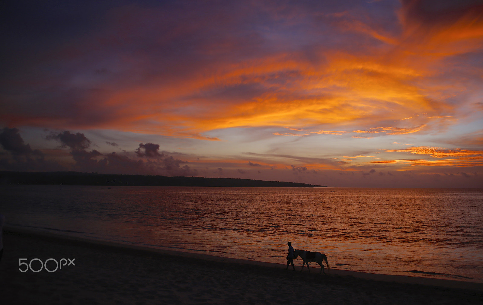 Canon EOS 6D + Tamron 16-300mm F3.5-6.3 Di II VC PZD Macro sample photo. Bali sunset photography
