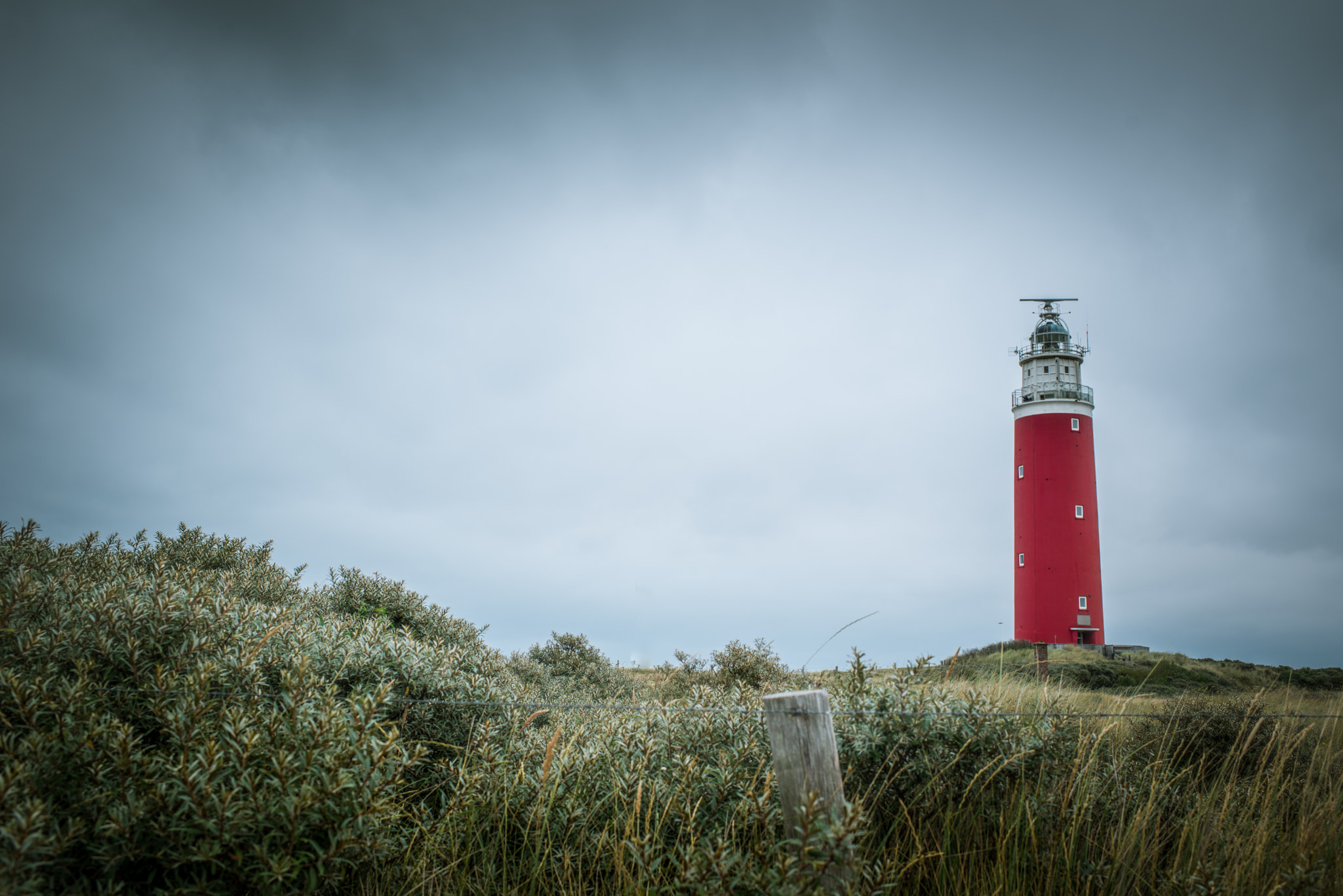 Nikon D750 + Nikon AF-S Nikkor 35mm F1.4G sample photo. Lighthouse texel photography