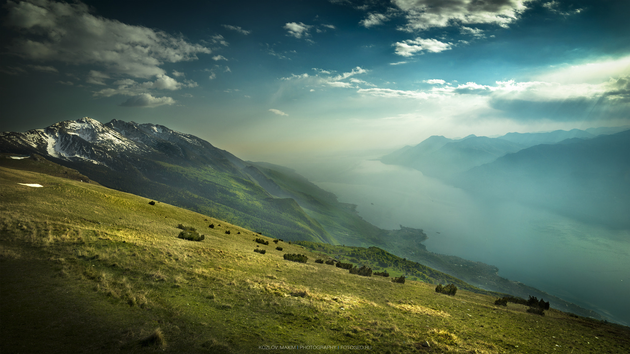 HCD 28 sample photo. Lago di garda. italia. photography