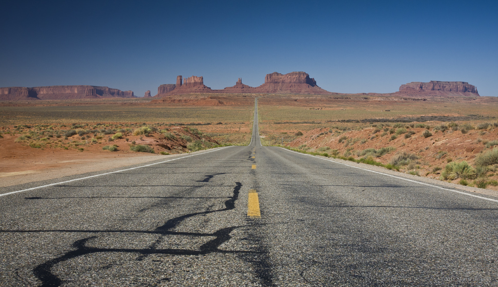 Canon EOS 40D + Canon EF 17-40mm F4L USM sample photo. Monument valley view photography
