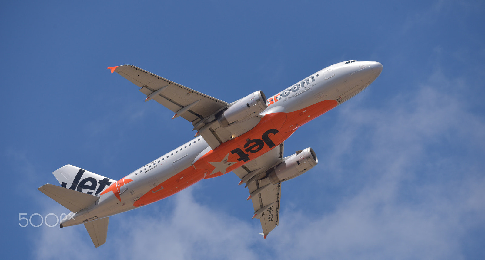 Sigma 150-600mm F5-6.3 DG OS HSM | C sample photo. Jetstar airbus a320 taking off from perth photography