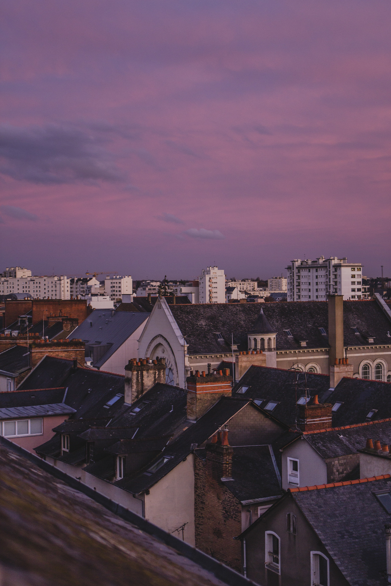 Canon EOS 60D + Canon EF 35mm F2 IS USM sample photo. Purple sky photography